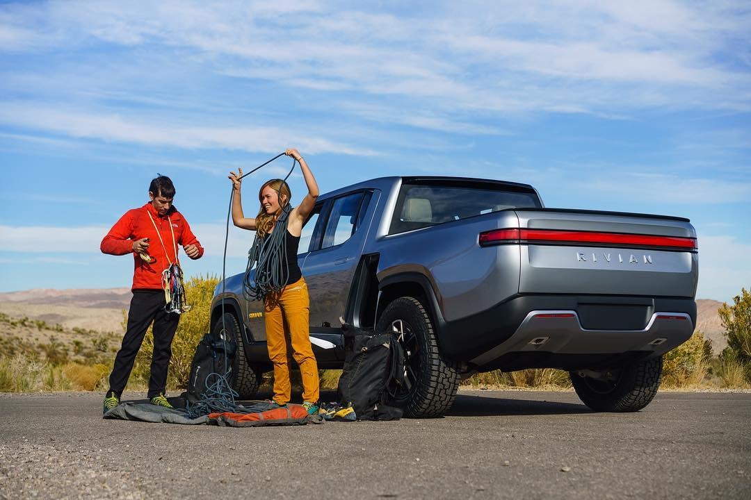 霍諾德 Alex Honnold 徒手攀登 101 爆紅!私下愛車跟著曝光!