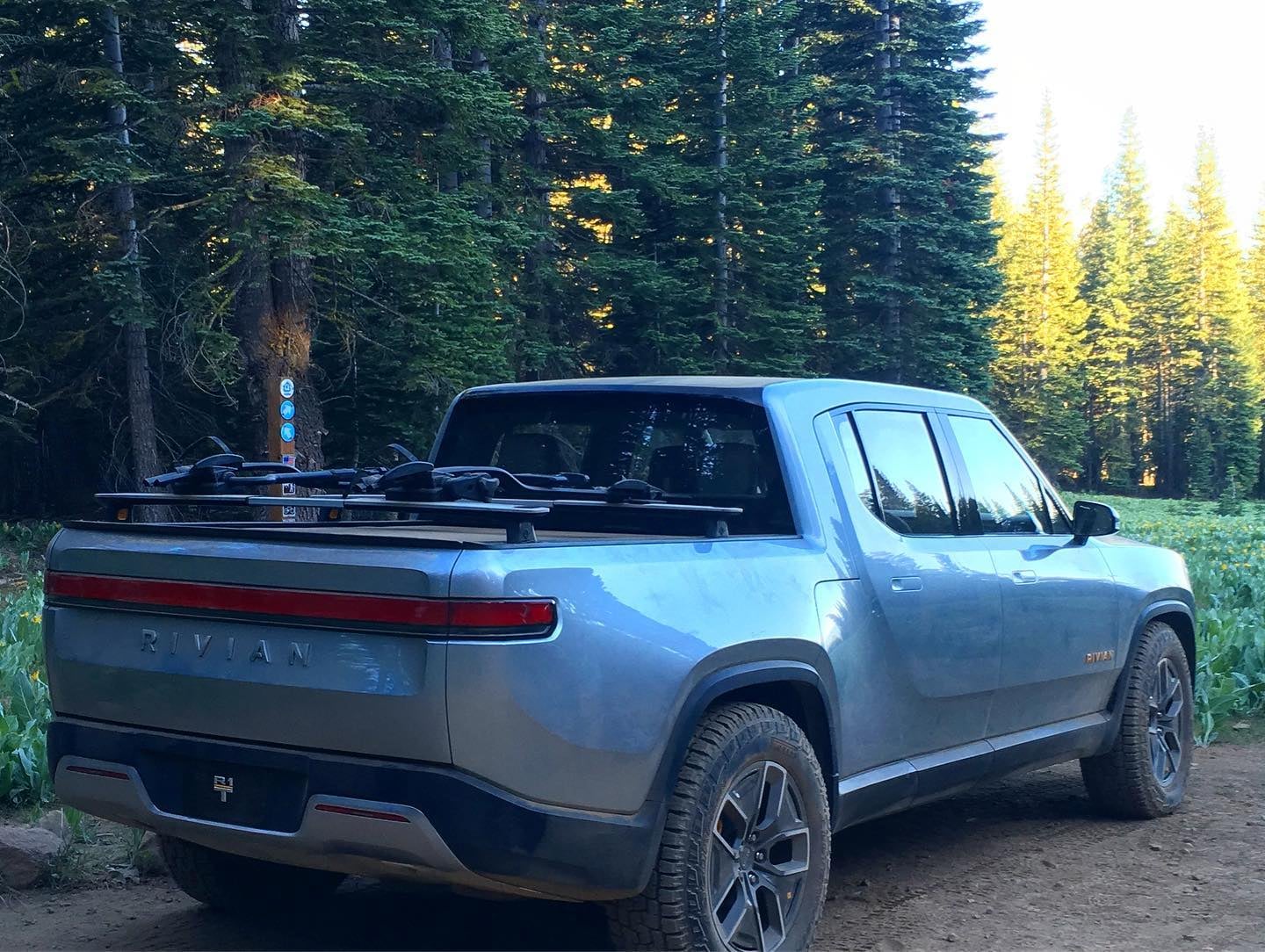 霍諾德 Alex Honnold 徒手攀登 101 爆紅!私下愛車跟著曝光!