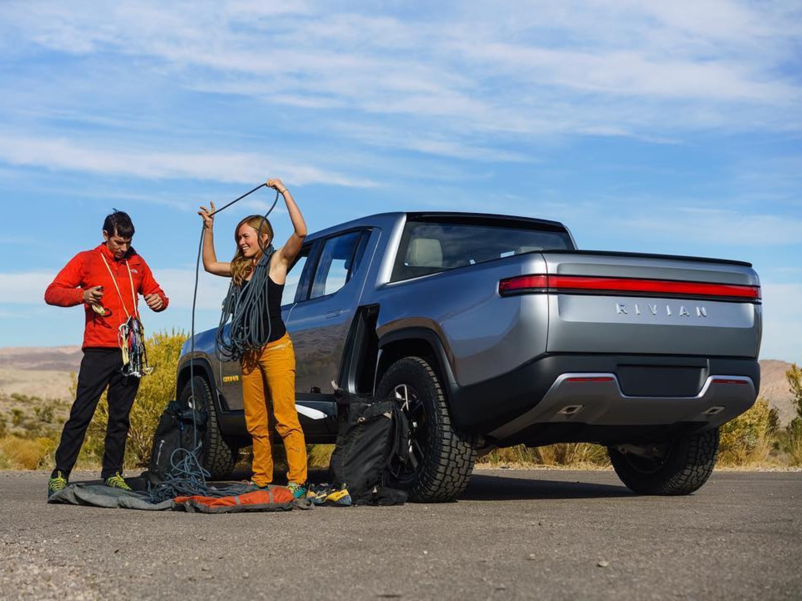 霍諾德 Alex Honnold 徒手攀登 101 爆紅！私下愛車跟著曝光！