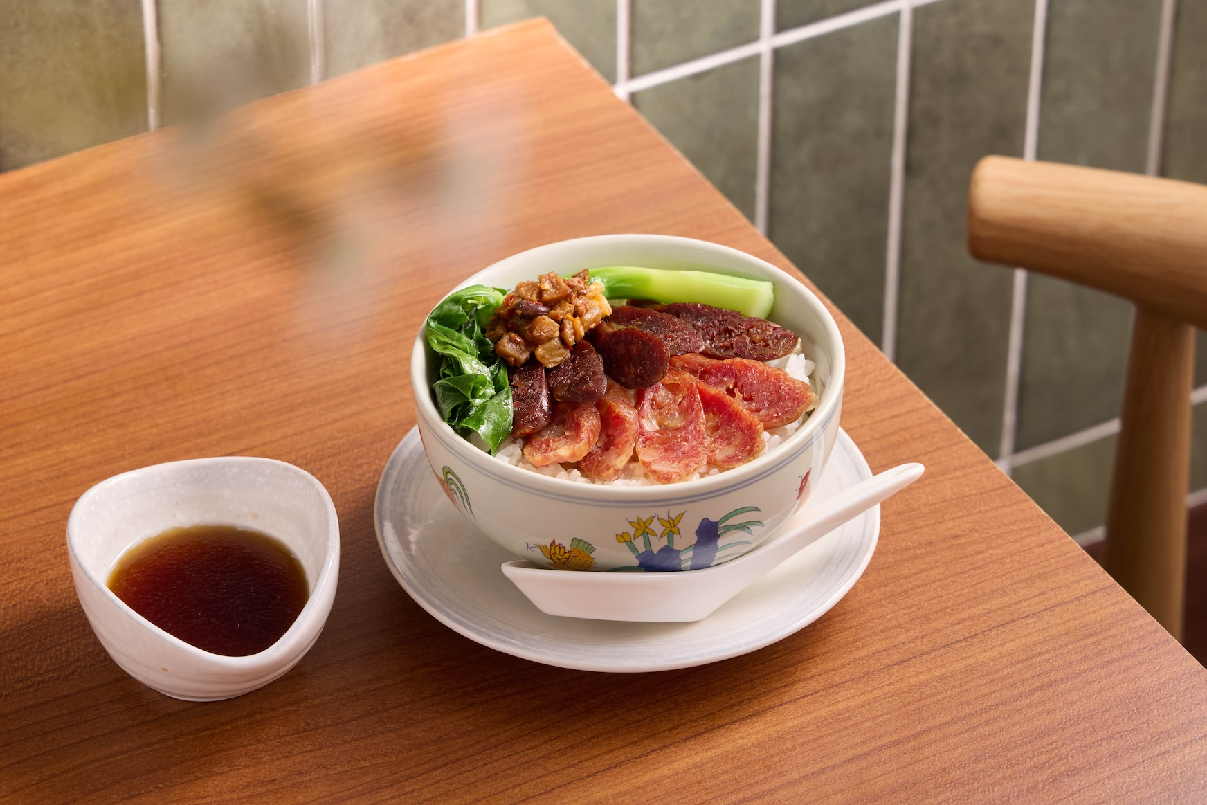 如嫦 卜卜蜆.港式雞煲|超鮮美蛤蜊鍋+招牌嫩雞煲必吃!菜單、價格、訂位方式⋯一次看!