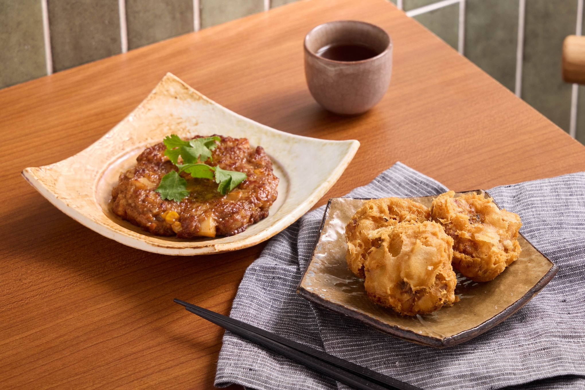 如嫦 卜卜蜆.港式雞煲|超鮮美蛤蜊鍋+招牌嫩雞煲必吃!菜單、價格、訂位方式⋯一次看!