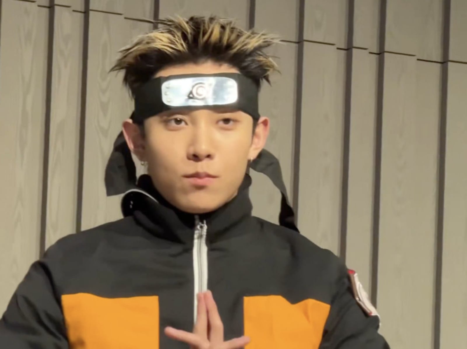 朴載範新男團 LNGSHOT 爆紅，成員金栗扮《火影忍者》漩渦鳴人掀暴動！