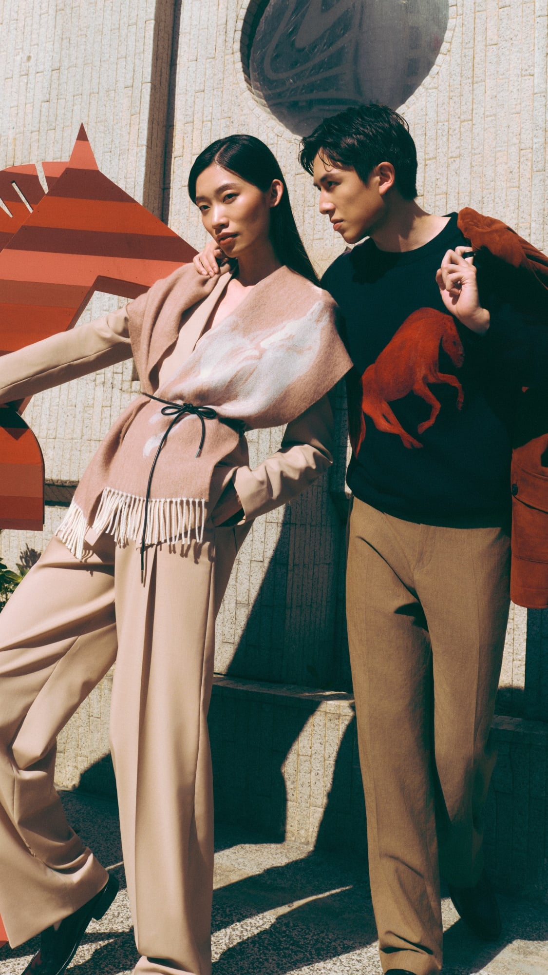 PAUL SMITH 推出農曆新年限定膠囊系列 以形象企劃《奔迎榮景》歡慶馬年