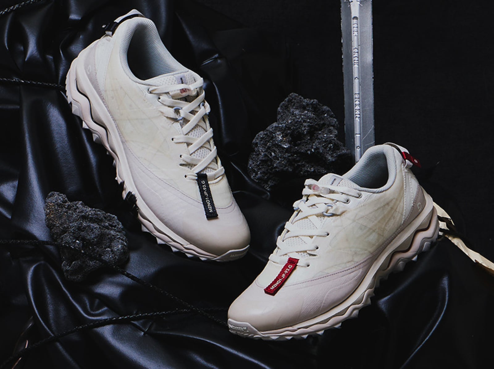 GOOPiMADE × Mizuno 攜手推出全新聯名鞋款！不對稱設計、機能調節系統，將於「圭崗 渡孤」活動全球首發！