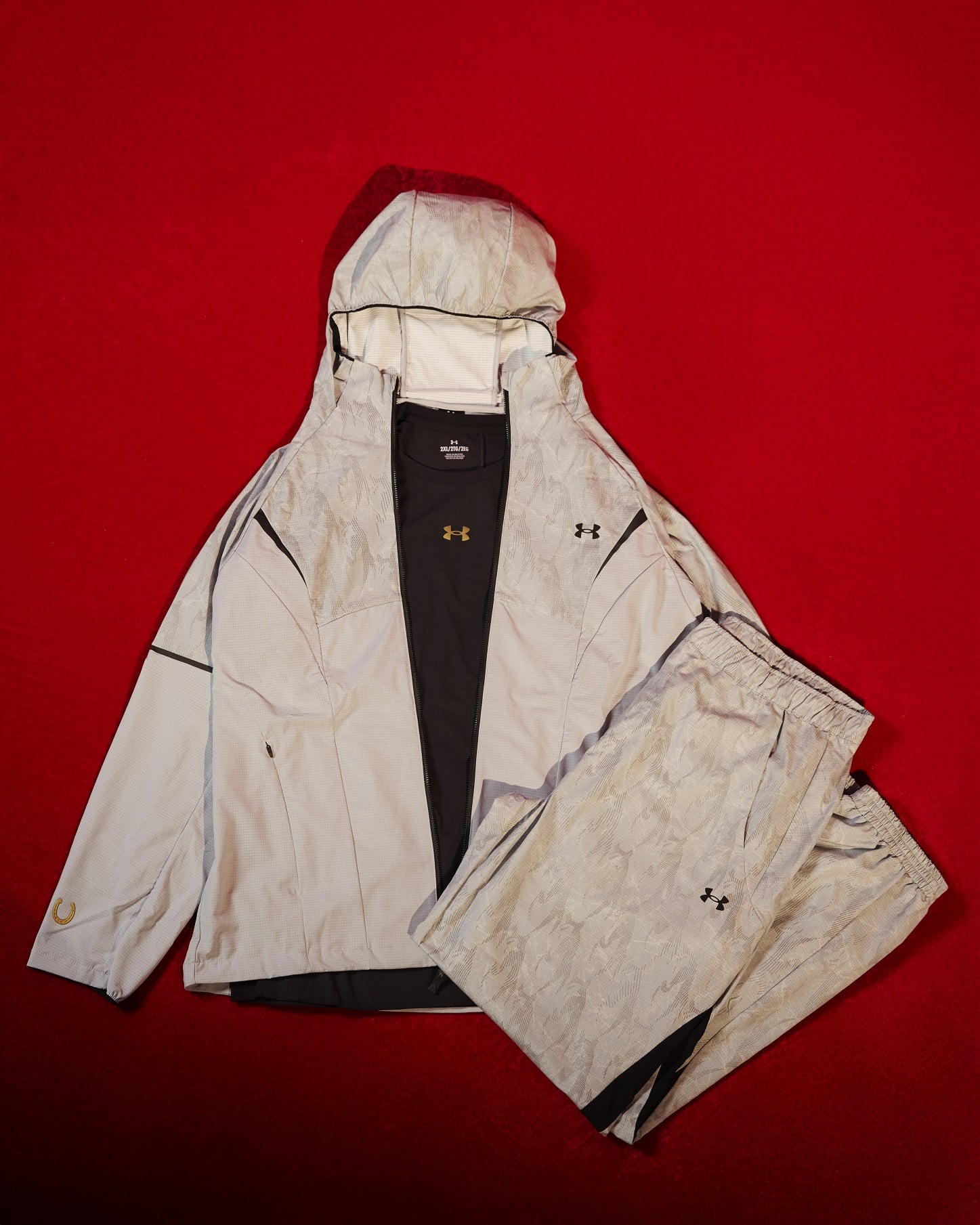 「奔馬無懼」新春戰袍來了!UNDER ARMOUR推5款馬年系列、Phantom X新色鞋款,陳子豪喊話要重返重炮手行列!