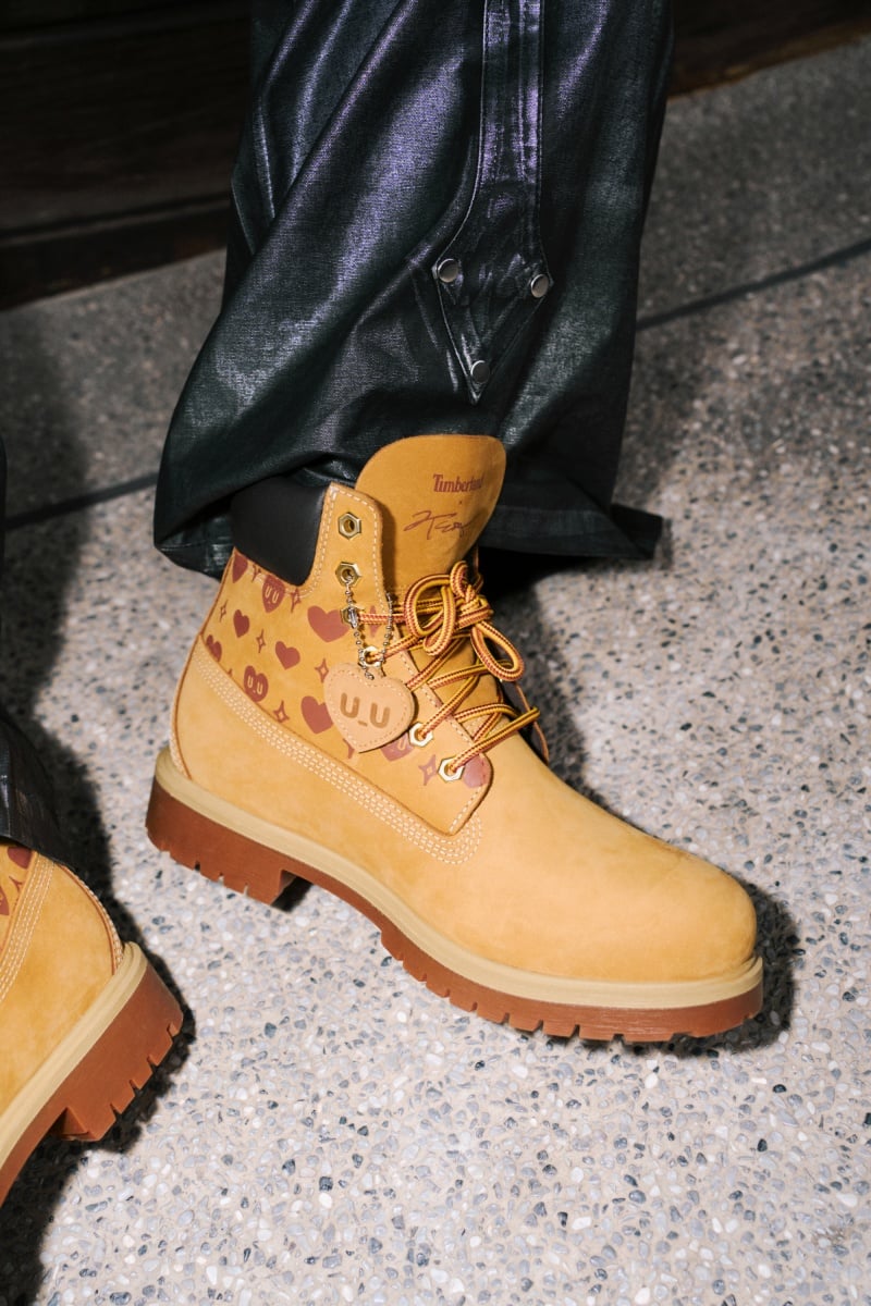 Timberland x Kurt Wu 限定聯名黃靴登場!
愛心人元素注入鞋面可愛爆擊!