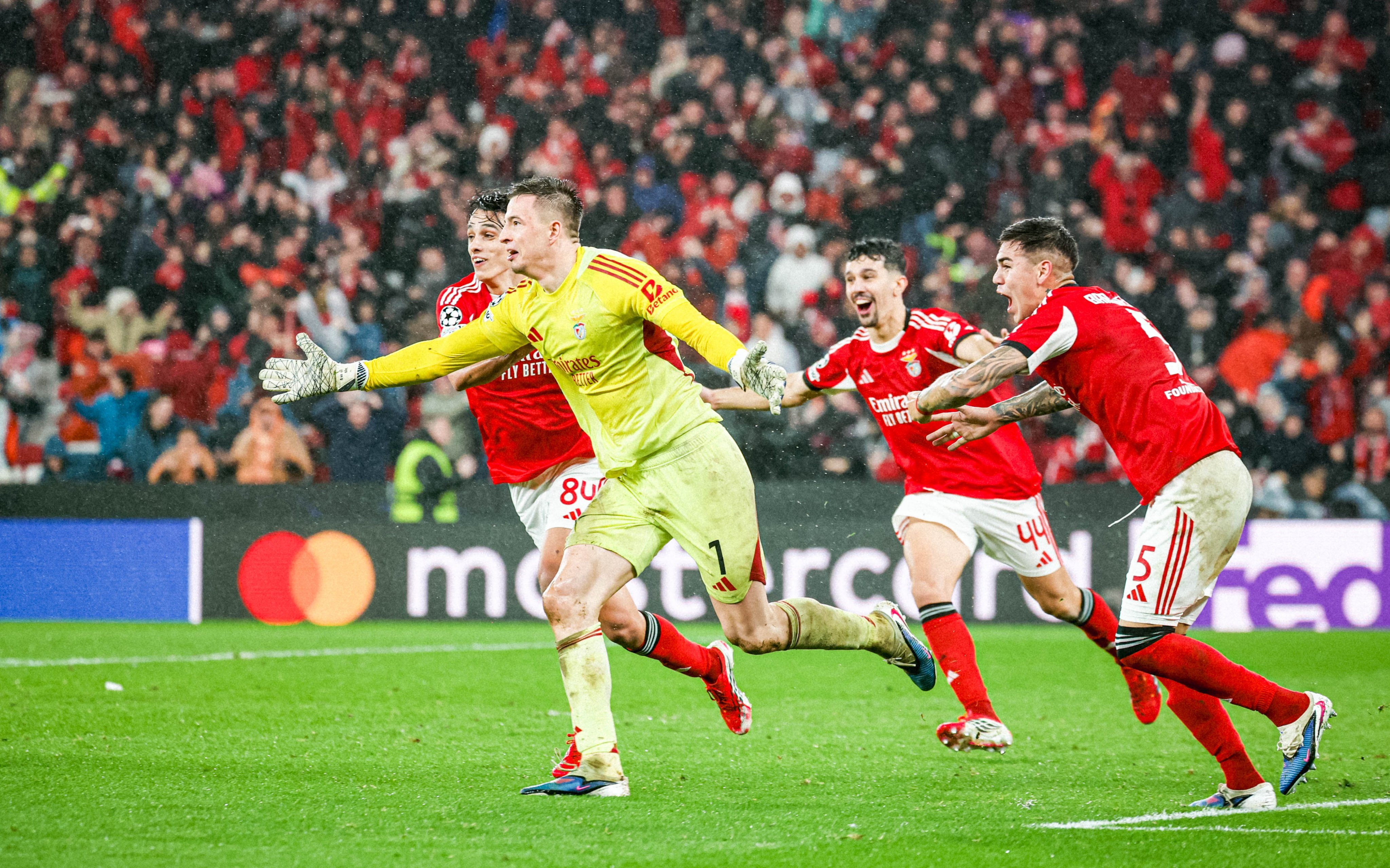 歐冠／本菲卡門將 Anatoliy Trubin 奇蹟頭槌進球！皇馬被迫淪落附加賽爭奪 16 強席位！