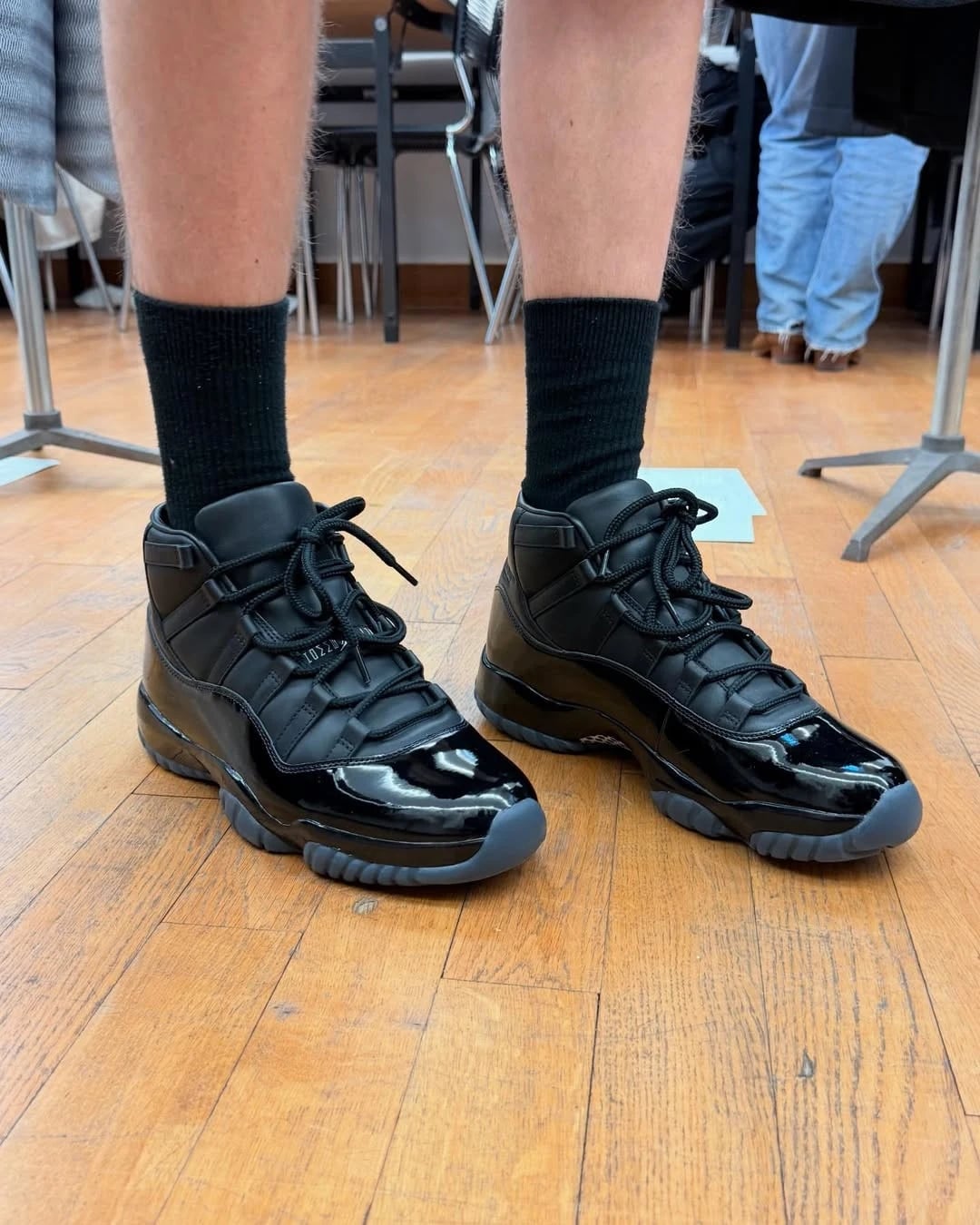 2026 巴黎時裝周鞋款太搶戲！從 CdG × AJ11 到 SFTM × adidas ⋯10 雙必關注聯名鞋款一次看！