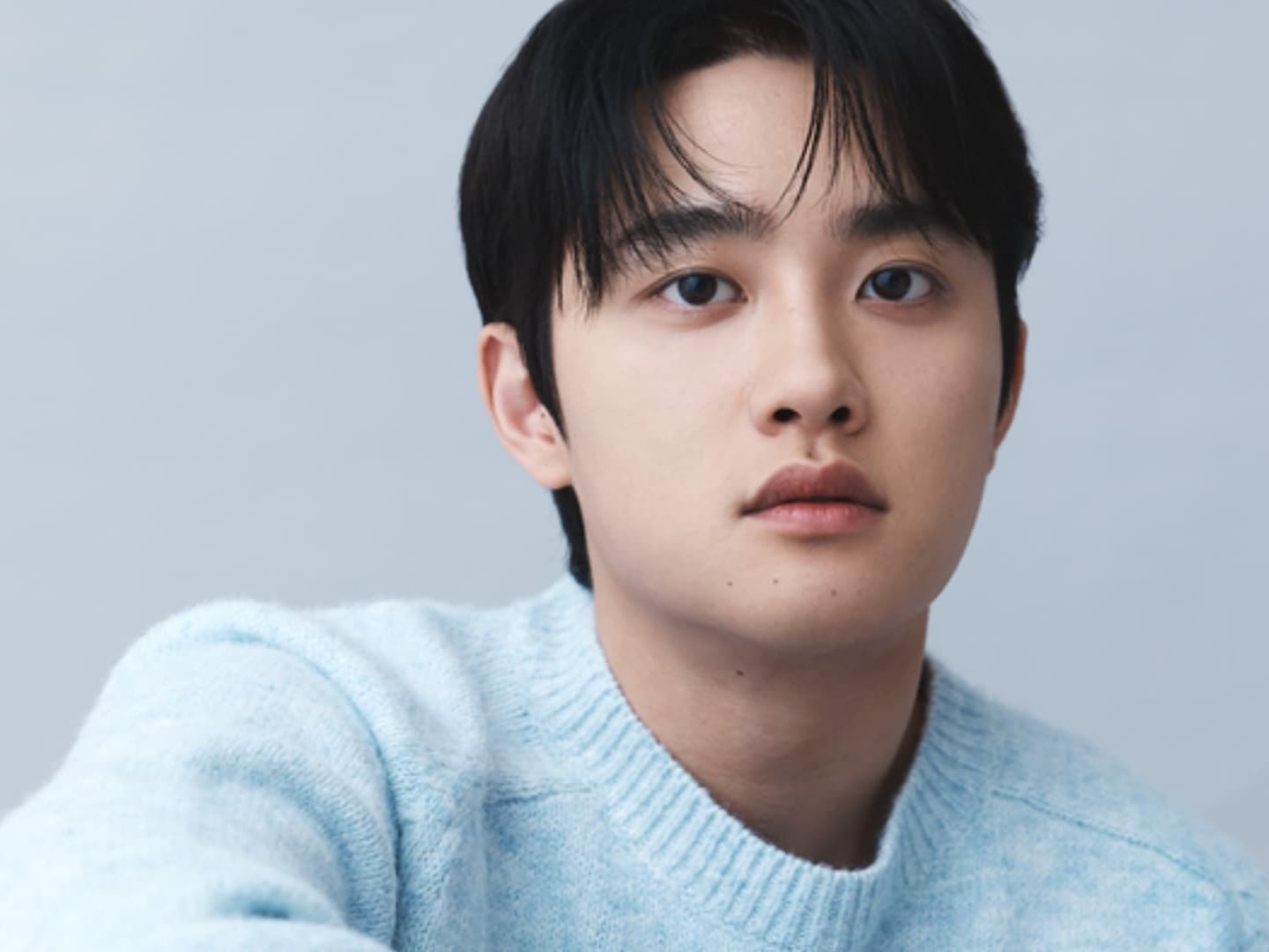 D.O. 都敬秀快閃金宇彬婚禮只為了包紅包！金額 100 萬數字曝光引網讚：「真兄弟！」