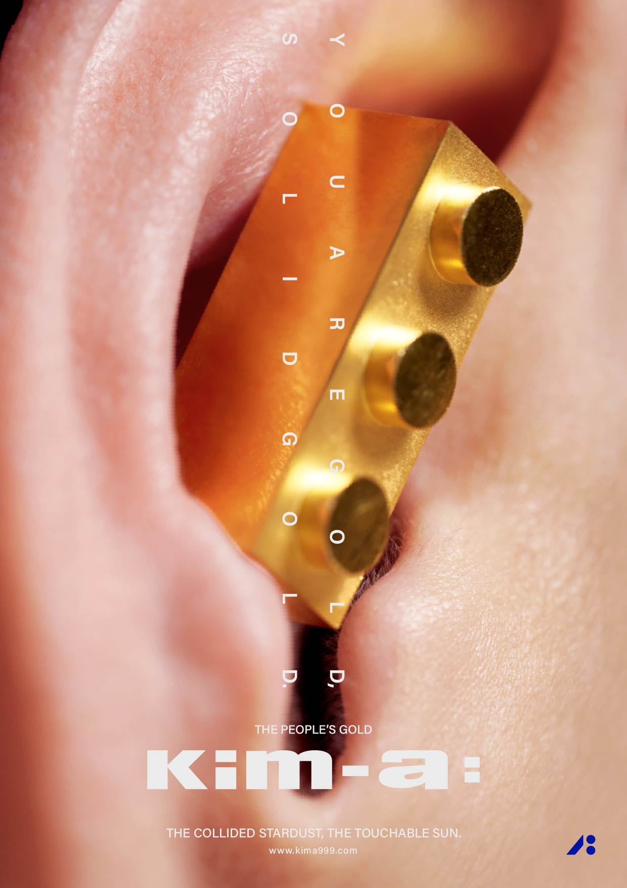 直擊 kim-a: Nike Air Force 1 黃金鞋台中老虎城展出現場！999.9 純金縫製要價突破 7 位數！