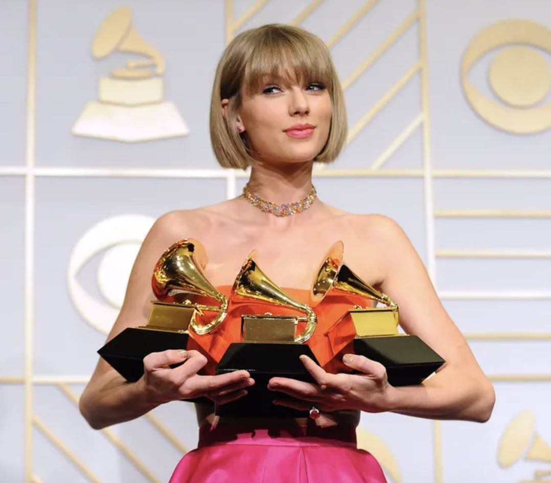 泰勒絲 Taylor Swift 缺席 2026 葛萊美獎真相曝光！未婚夫崔維斯也不現身！