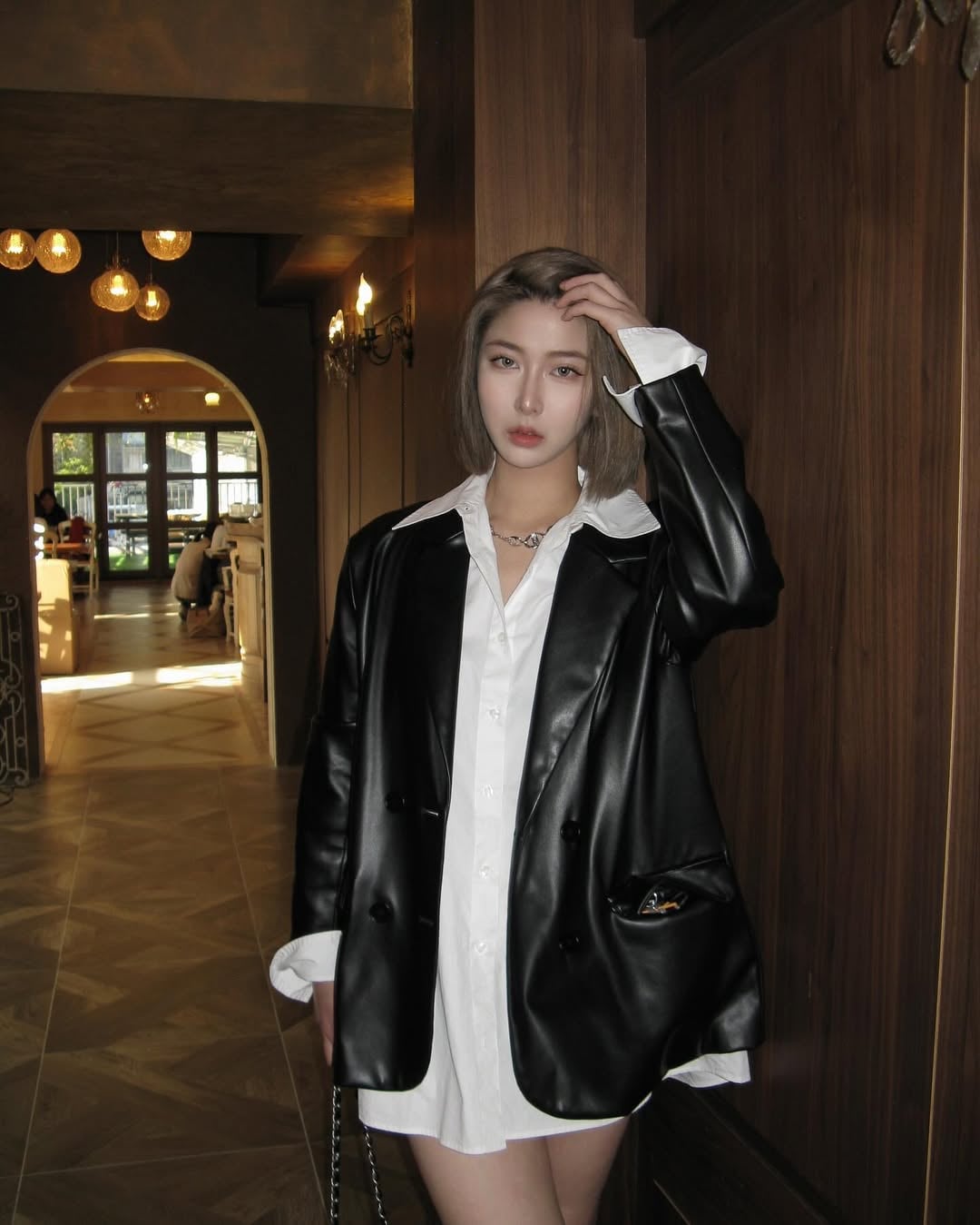 雅方千金林暄穎身高 174 高挑外型爆紅!巴黎藍帶學歷、《七龍珠》18 號相似之處一次看!