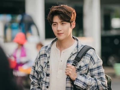 《愛情怎麼翻譯？》金宣虎爆逃稅！經紀公司急發聲明：「否認所有指控！」