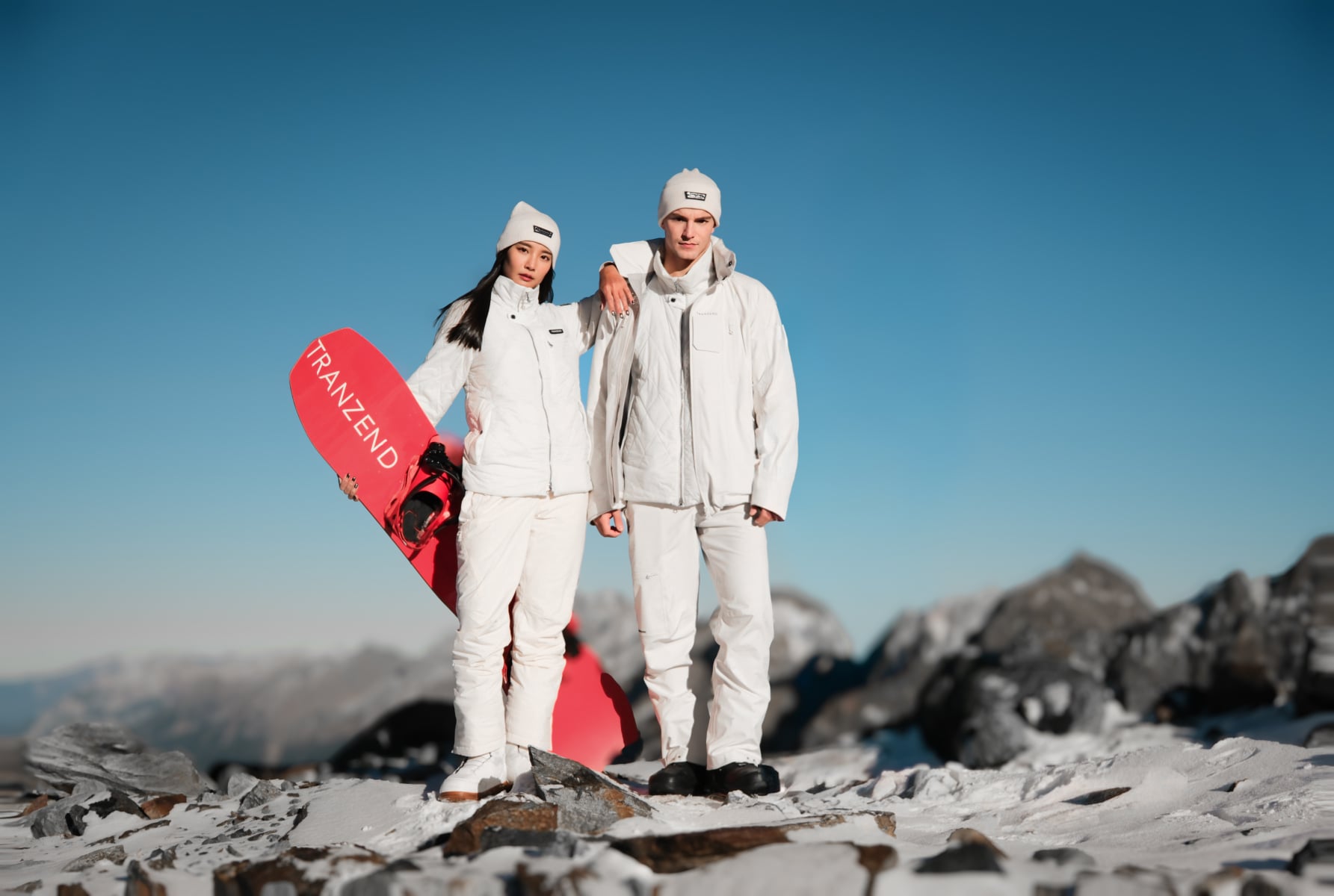 台灣機能品牌 TRANZEND 2025 冬季新系列 YouTuber 品子也愛！雙層溫控系統直上阿爾卑斯山實測