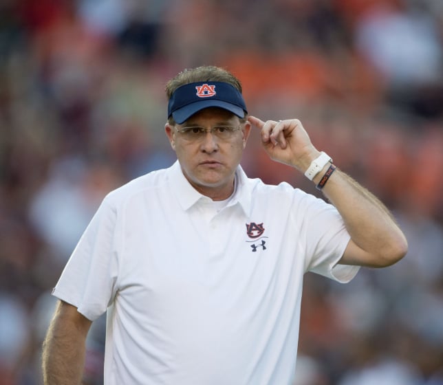 葛斯馬爾贊 Gus Malzahn 宣布退休！結束 35 年傳奇美式足球教練生涯！