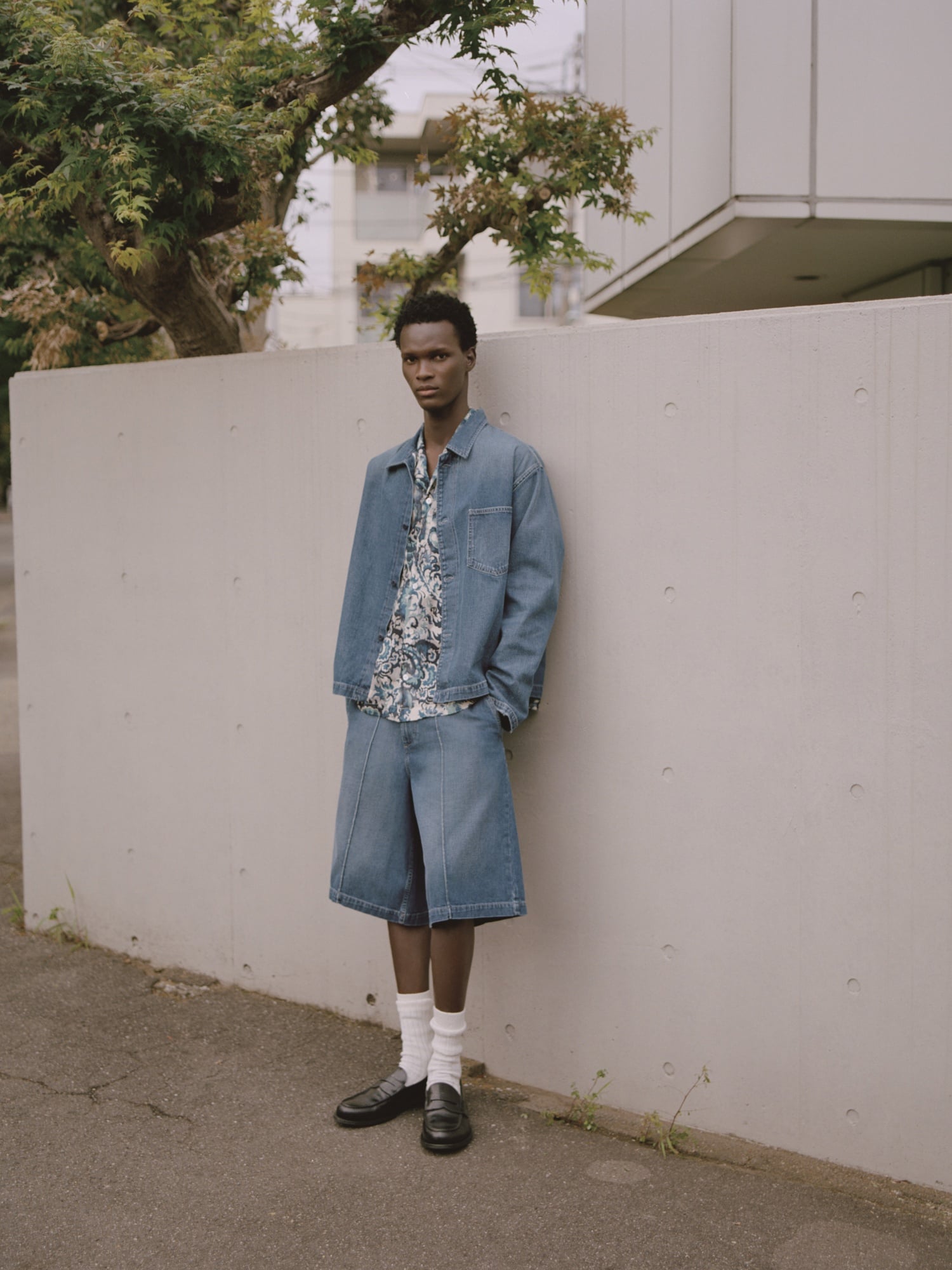 Levi's Blue Tab 藍標支線引爆時尚圈!70 年代 501® 女款、輕量西裝⋯設計總監親揭設計秘辛!