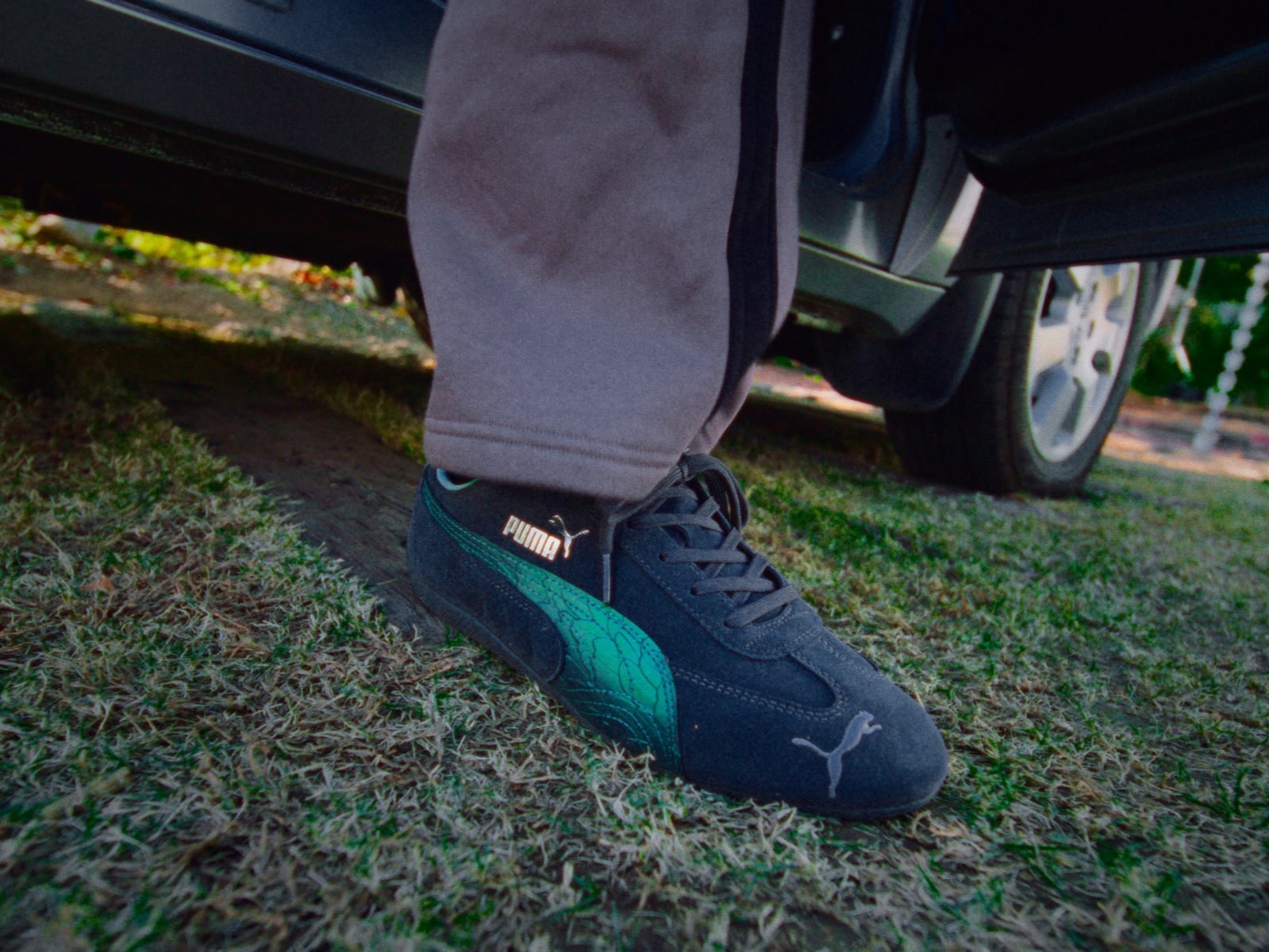 《魔物獵人荒野》× PUMA 聯名系列正式發表！SPEEDCAT 化身鴛鴦龍、屠龍獵人必收！