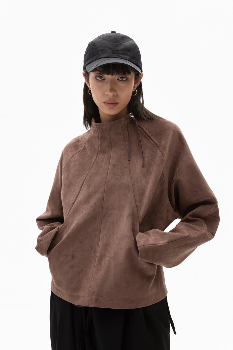 台灣設計師品牌 ALLENKO3 脊椎外套再進化！同步推出 5 款秋冬新作，上衣、外套、配件全系列解析