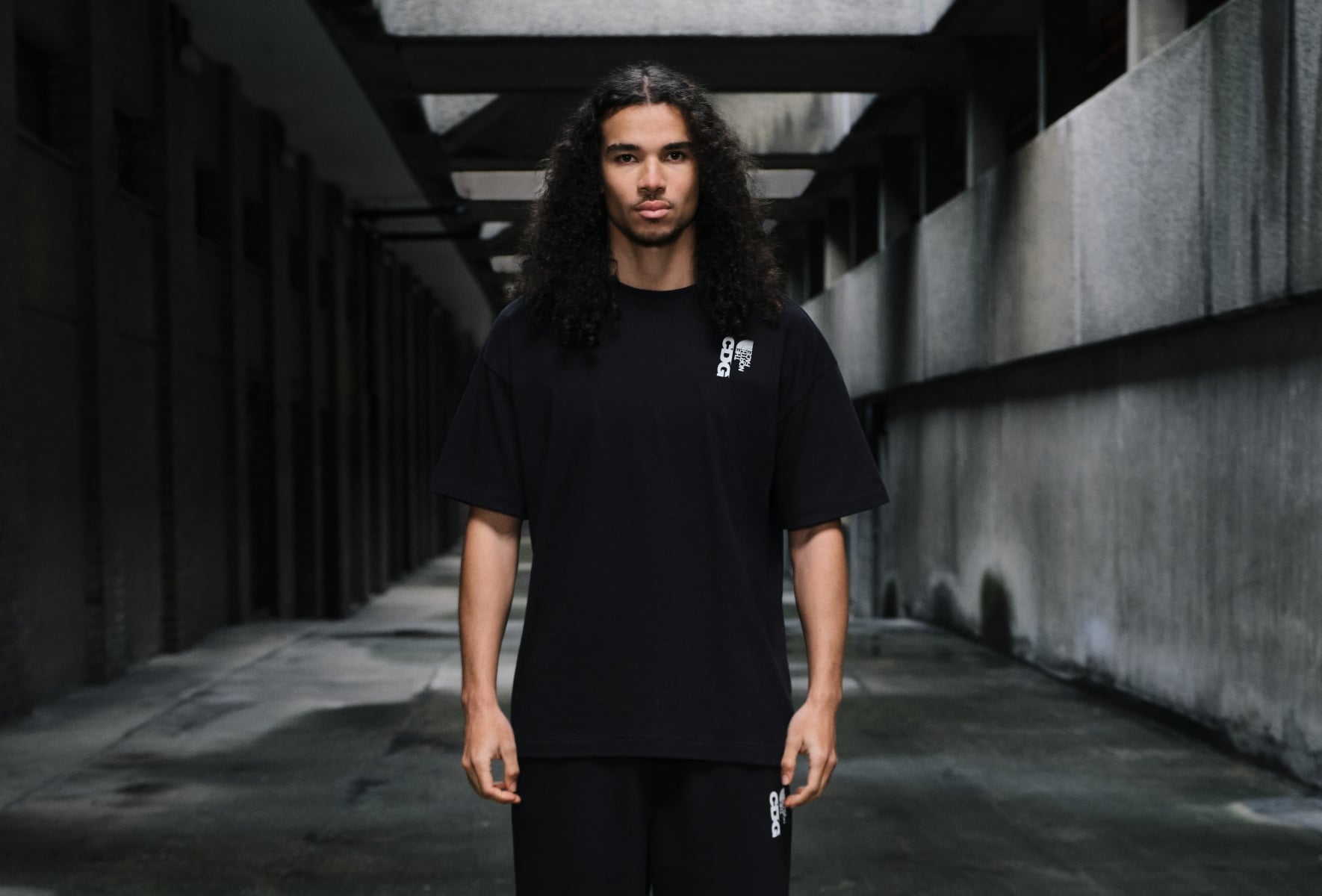 The North Face × CDG 聯名了！8 款限量單品台北 101 開賣，解構美學融合戶外科技必收！