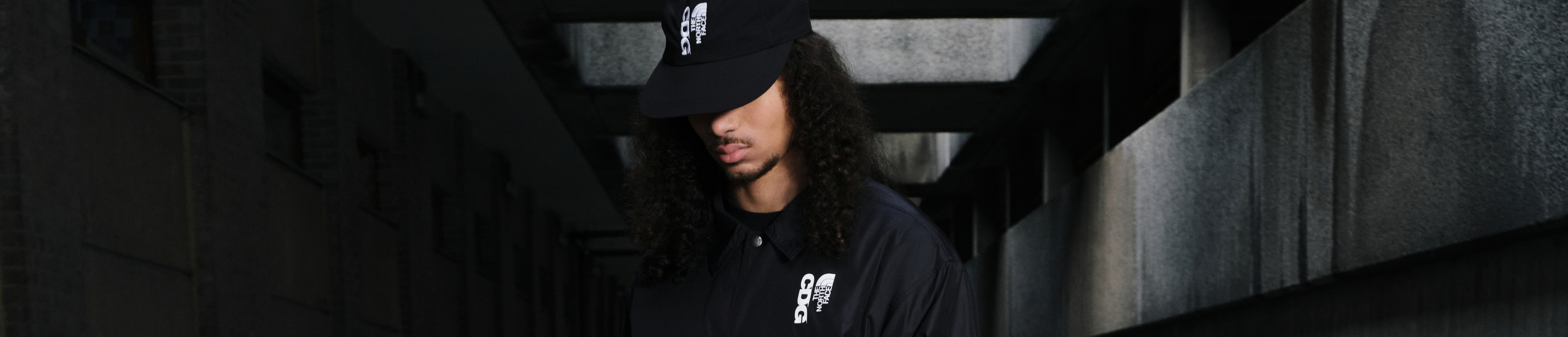 The North Face × CDG 聯名了！8 款限量單品台北 101 開賣，解構美學融合戶外科技必收！