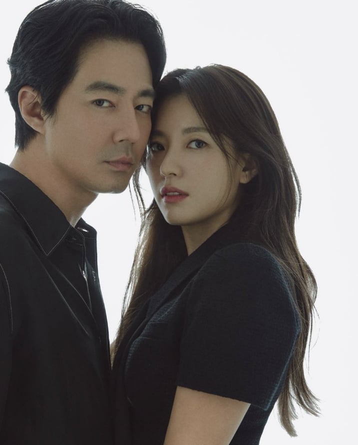 《MOVING異能》韓孝周、趙寅成 IG 曬超帥側顏照應援新片！網友敲碗：「現實交往！」