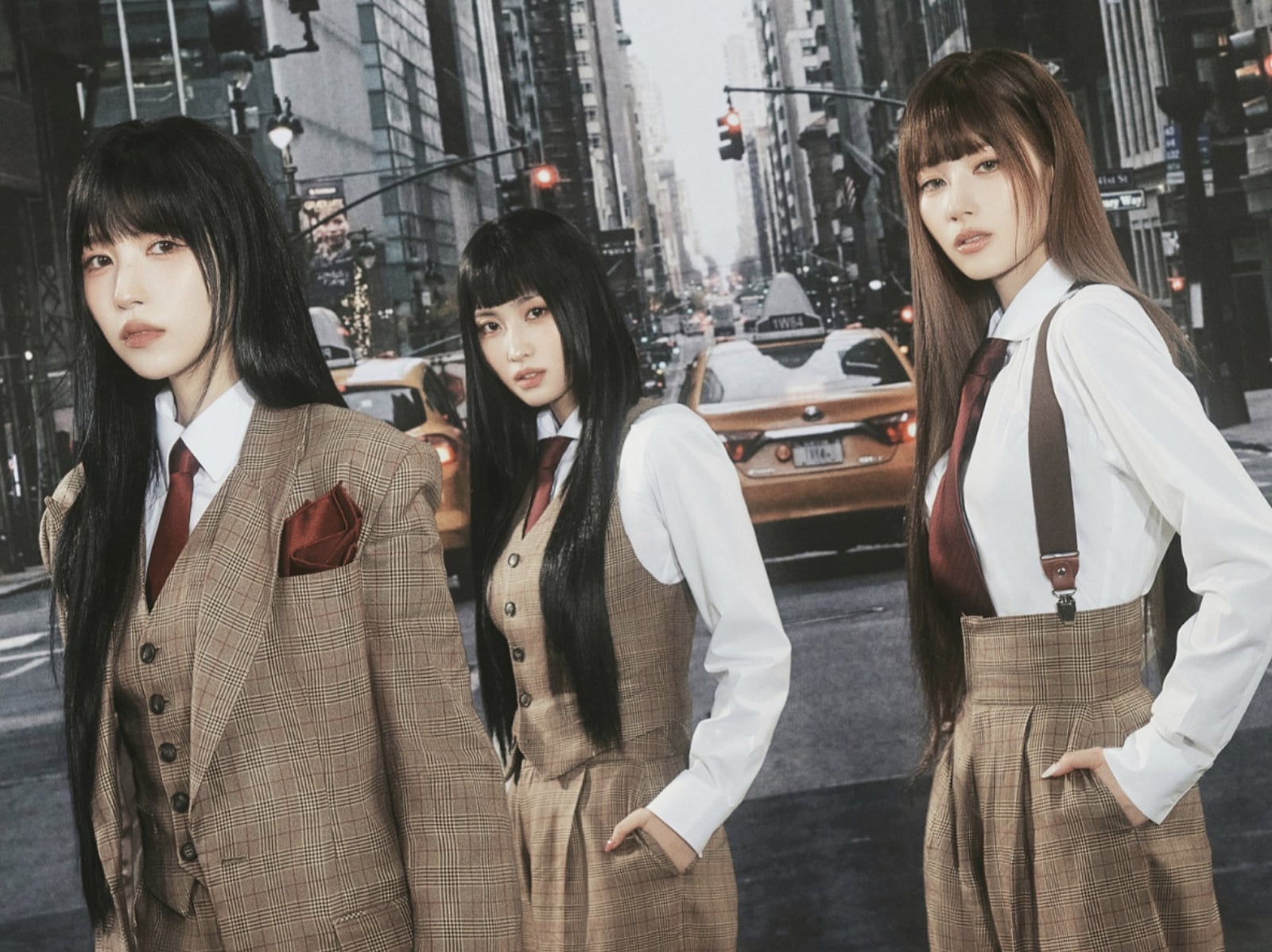 TWICE 日本小分隊 MISAMO 首張日本專輯《PLAY》發布！MINA、SANA、MOMO 演繹古典演劇風格！