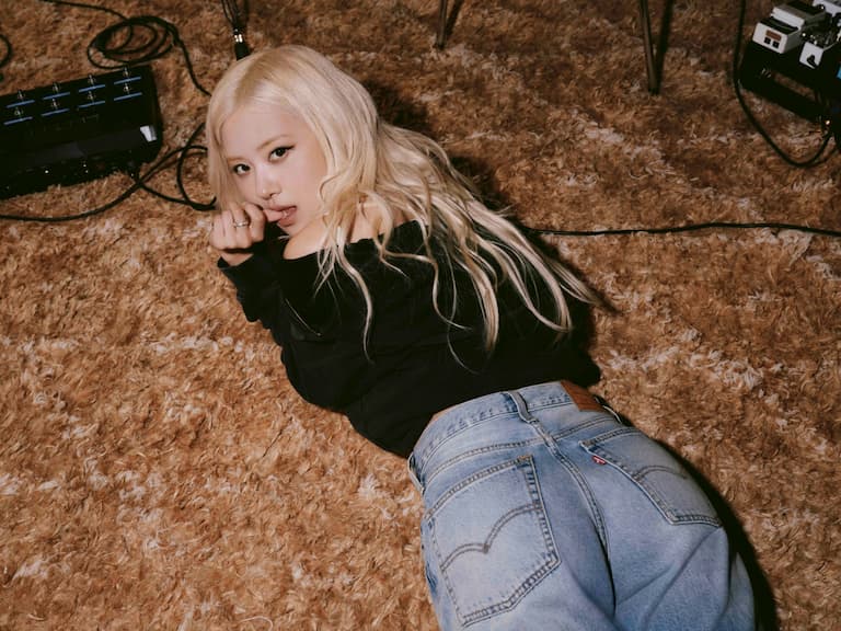 BLACKPINK Rosé 身高 168 成為 Levi’s® 全球品牌大使！同款牛仔褲幫你神出來了！