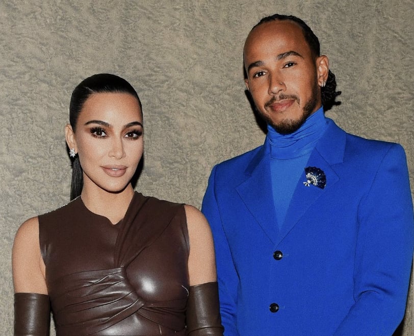 金卡戴珊 Kim Kardashian 、路易斯漢米爾頓超級盃放閃！唇語專家曝光甜蜜對話！