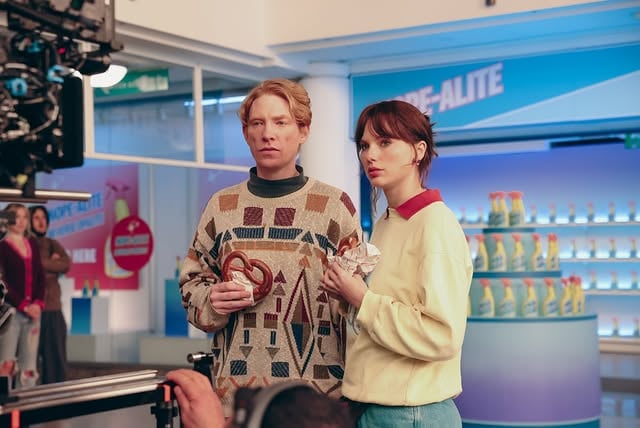 泰勒絲 Taylor Swift 新歌〈Opalite〉MV超狂！席尼墨菲等大咖影帝助陣含金量超高！