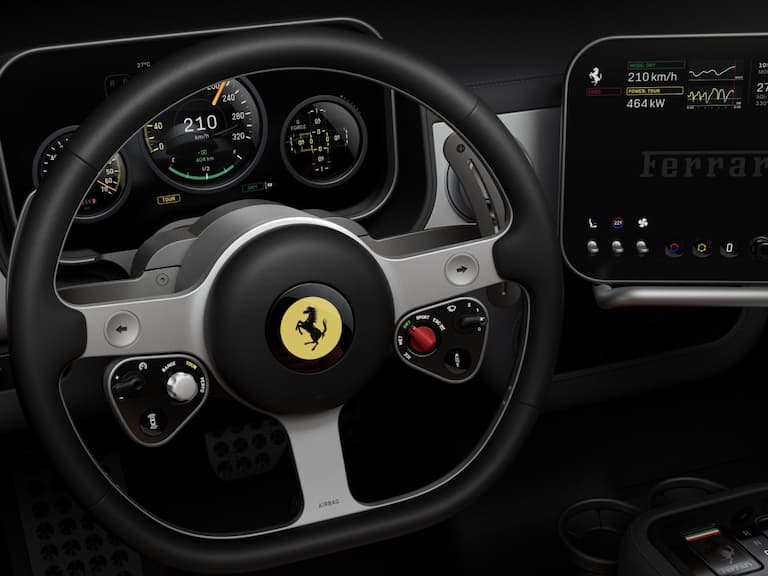 法拉利 Ferrari Luce 電動超跑內裝曝光！蘋果設計師操刀 4 座設計超驚豔！