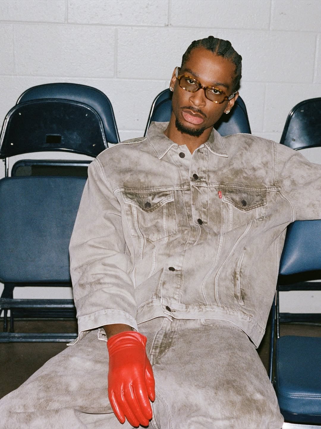 Shai Gilgeous-Alexander 8 套私服穿搭解析！SGA 造型和品味也是 MVP 等級