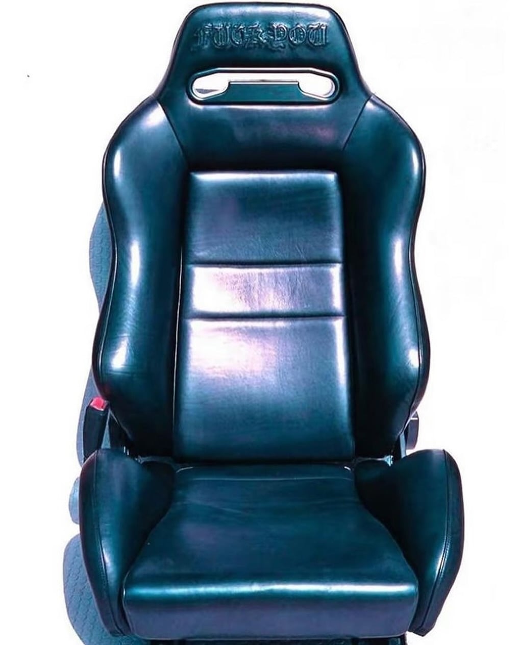 Chrome Hearts 超激罕定製 Mazda RX-7 車款！銀色十字架排檔頭、高級皮革座椅，根本是夢寐以求車款！