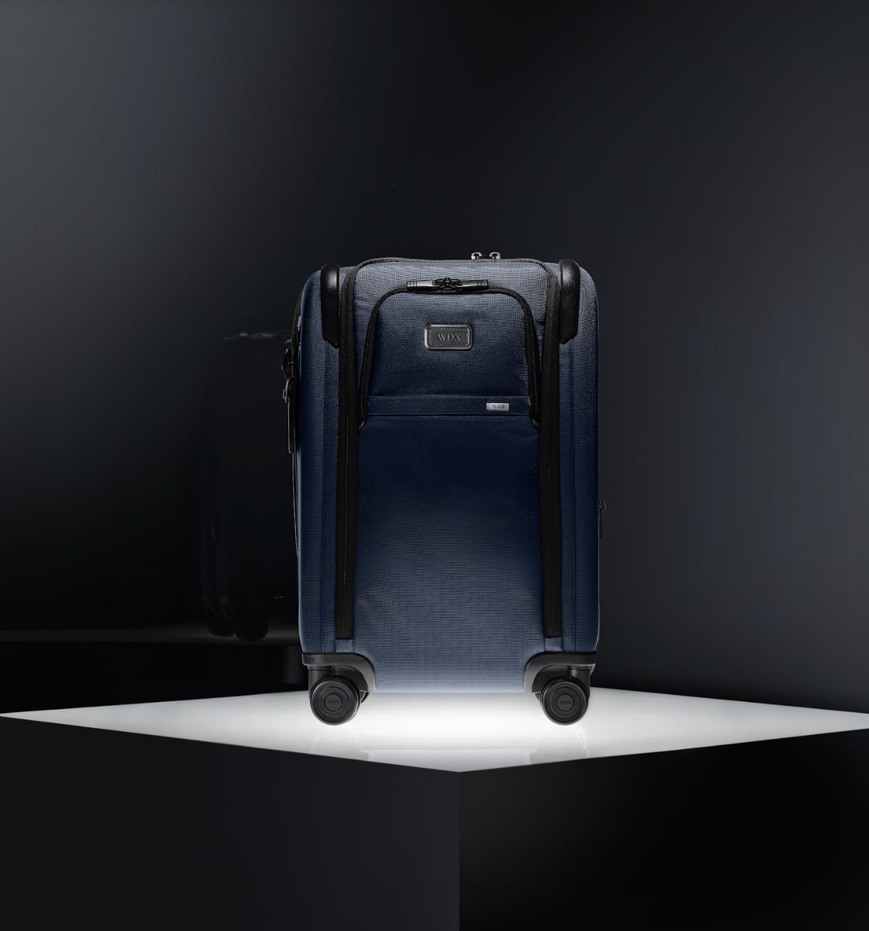 場景秒切換，風格不掉線！TUMI Alpha 系列，效率就是帥！