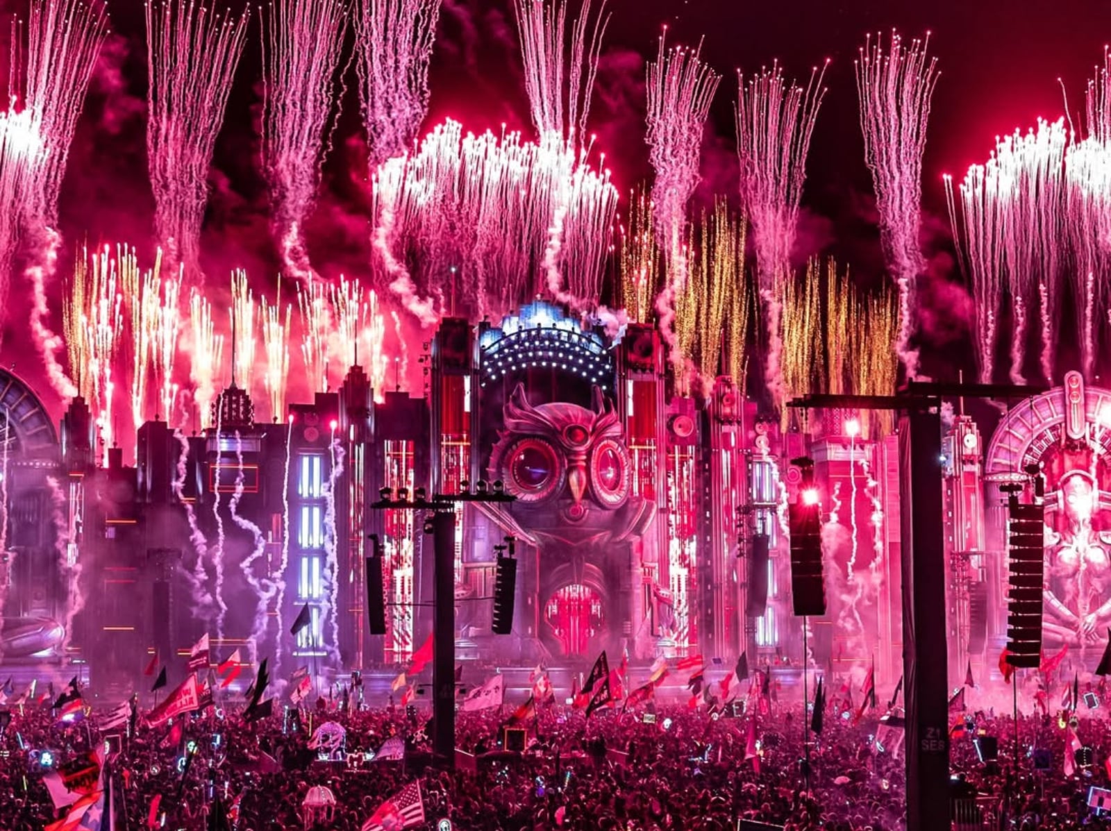 2026 EDC 電子音樂盛事門票開賣秒殺！240 組演出名單即將揭曉！