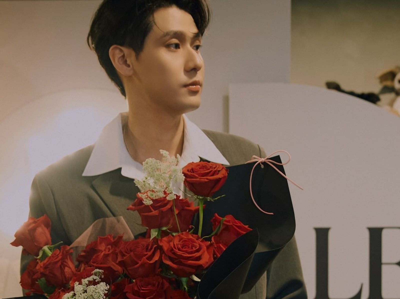 李玉璽新婚首發單曲《剛剛好》！求婚現場幕後影片曝光！