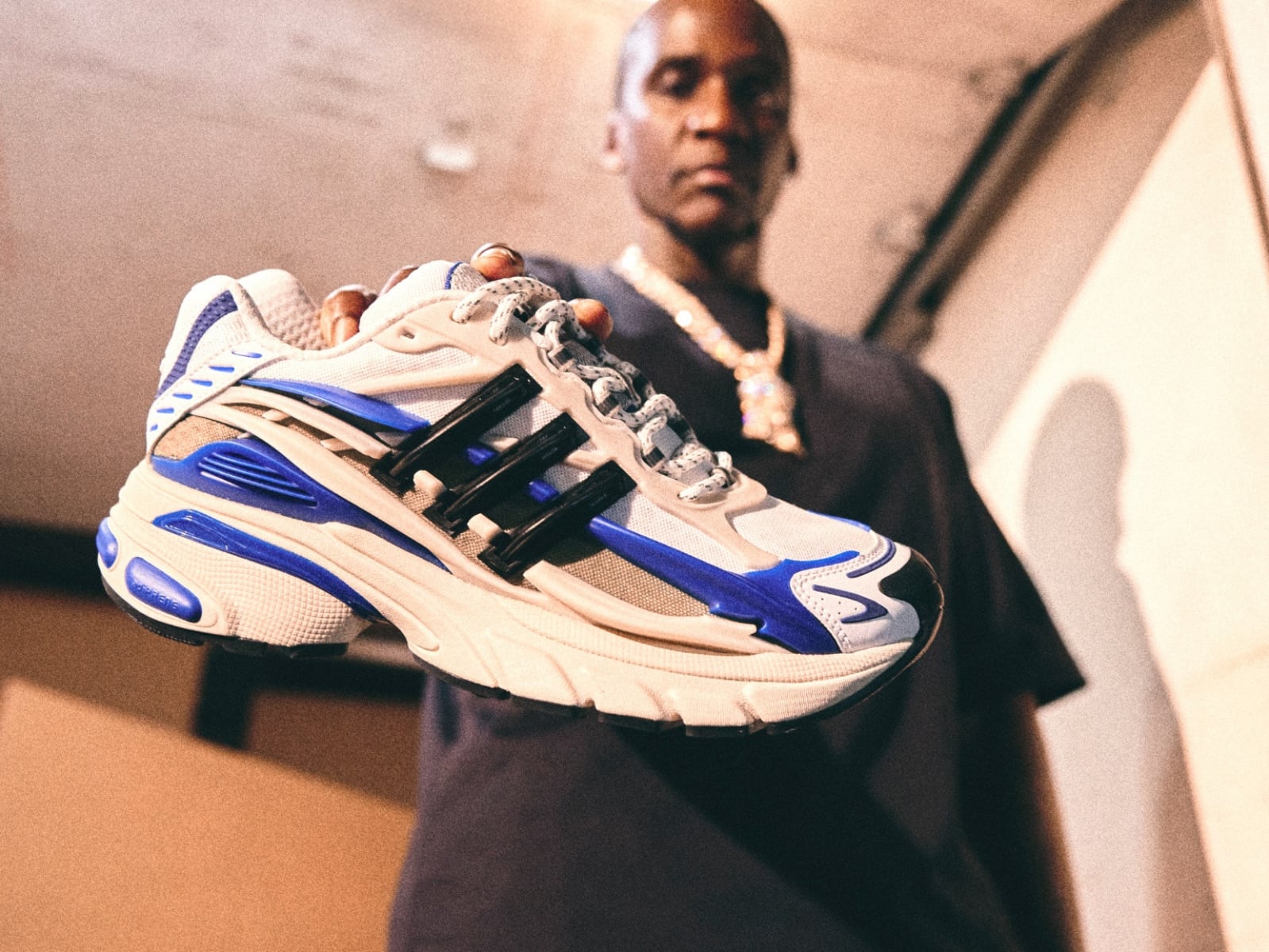 VIRGINIA Adistar Jellyfish 鞋款完整解析！菲董操刀設計、連朴宰範都被吸引？