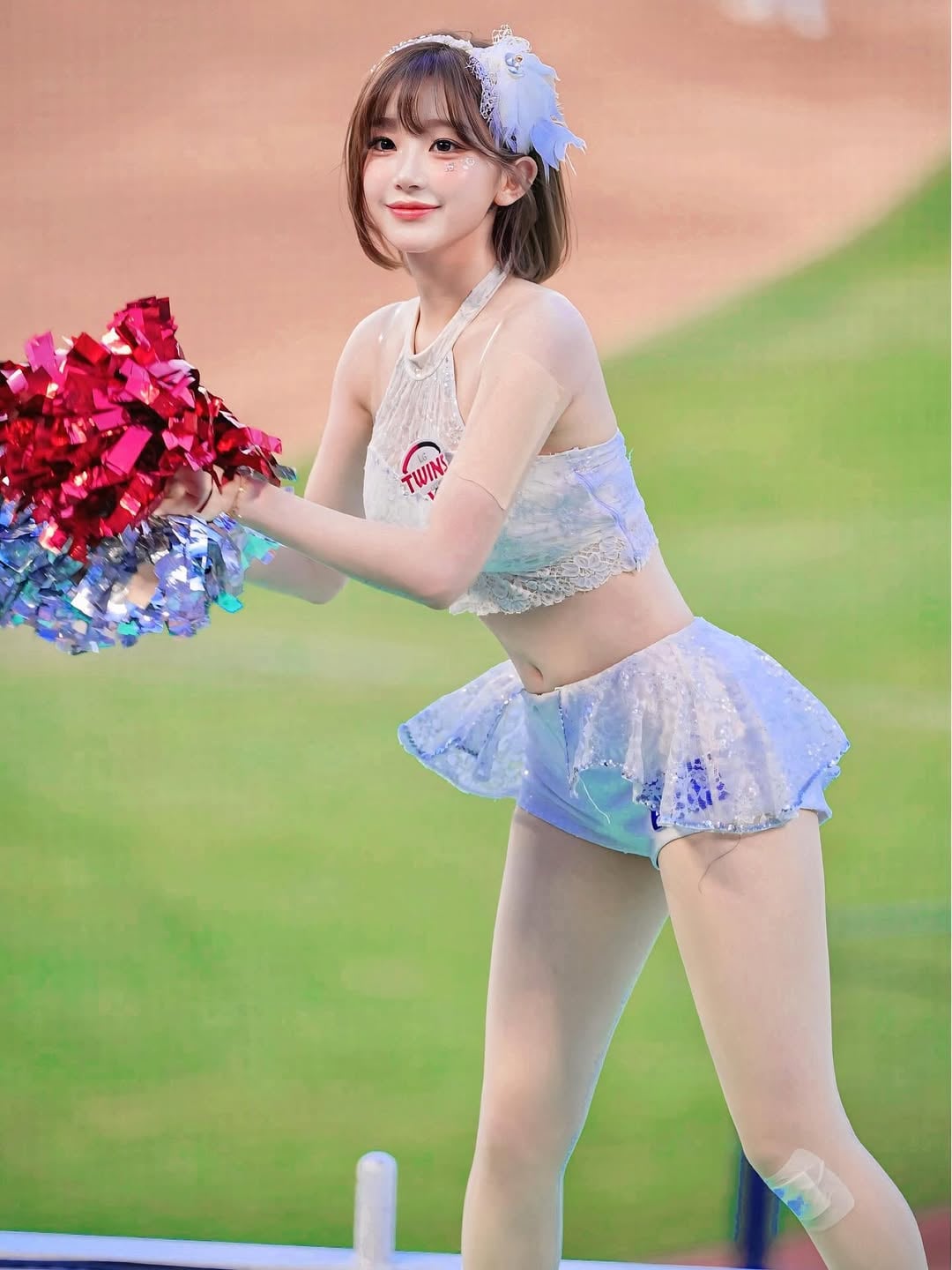 李珠珢近三個月未更新社群疑遭公司冷凍！春節 IG 雙語發文親自回應！