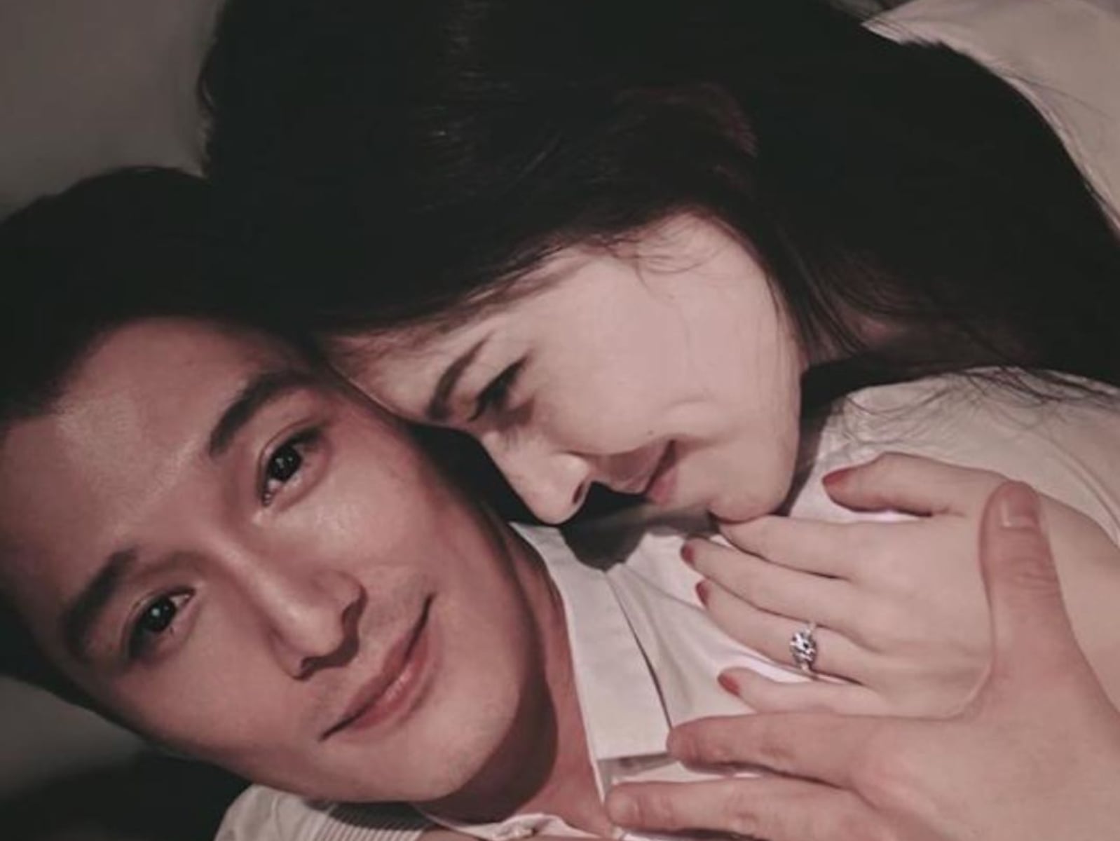 許瑋甯曝光尋愛秘訣！經歷感情波折後找到「對的人」⋯12 句愛情金句戳心：「女人可以妥協但千萬不能委屈自己」！