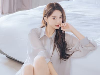 李雅英泳裝大開中路！首本寫真《英為你心動》銷量暴增！【野生抓正妹】