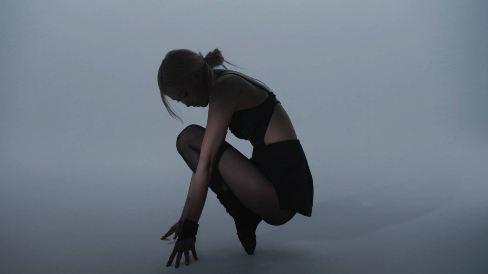 BLACKPINK 全新專輯《DEADLINE》回歸倒數!〈GO〉MV 預告片曝光!