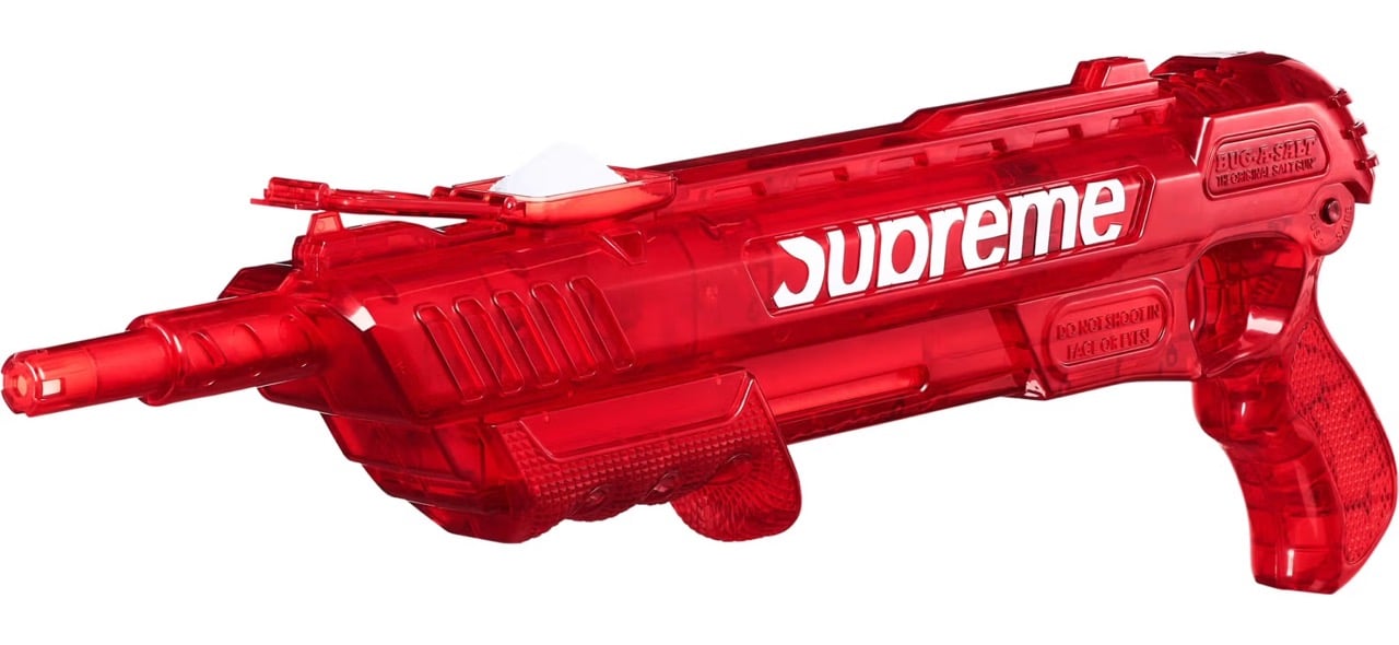 Supreme SS26 春夏系列完整公開！不只服飾超帥，連棺材、拳擊擂台、ATM 都可以買得到...