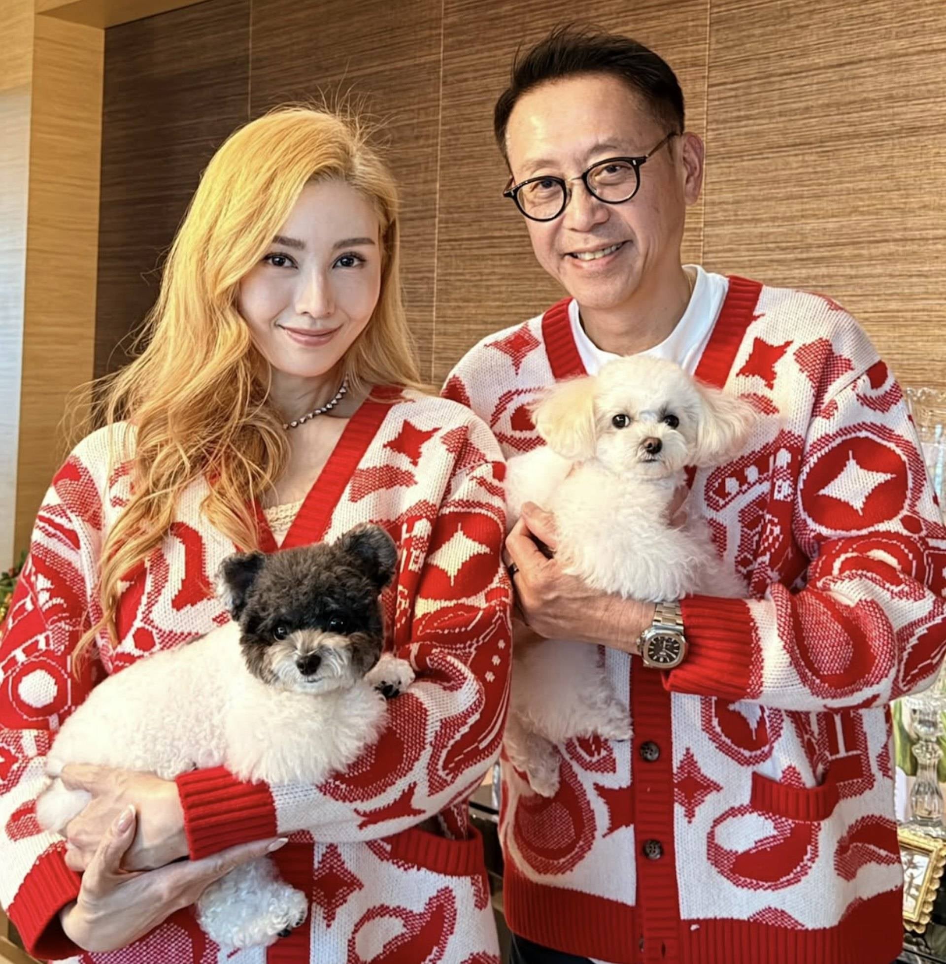 李嘉欣 15 歲兒子身高直逼 190 公分!網友心動:「帥哥逆襲!」