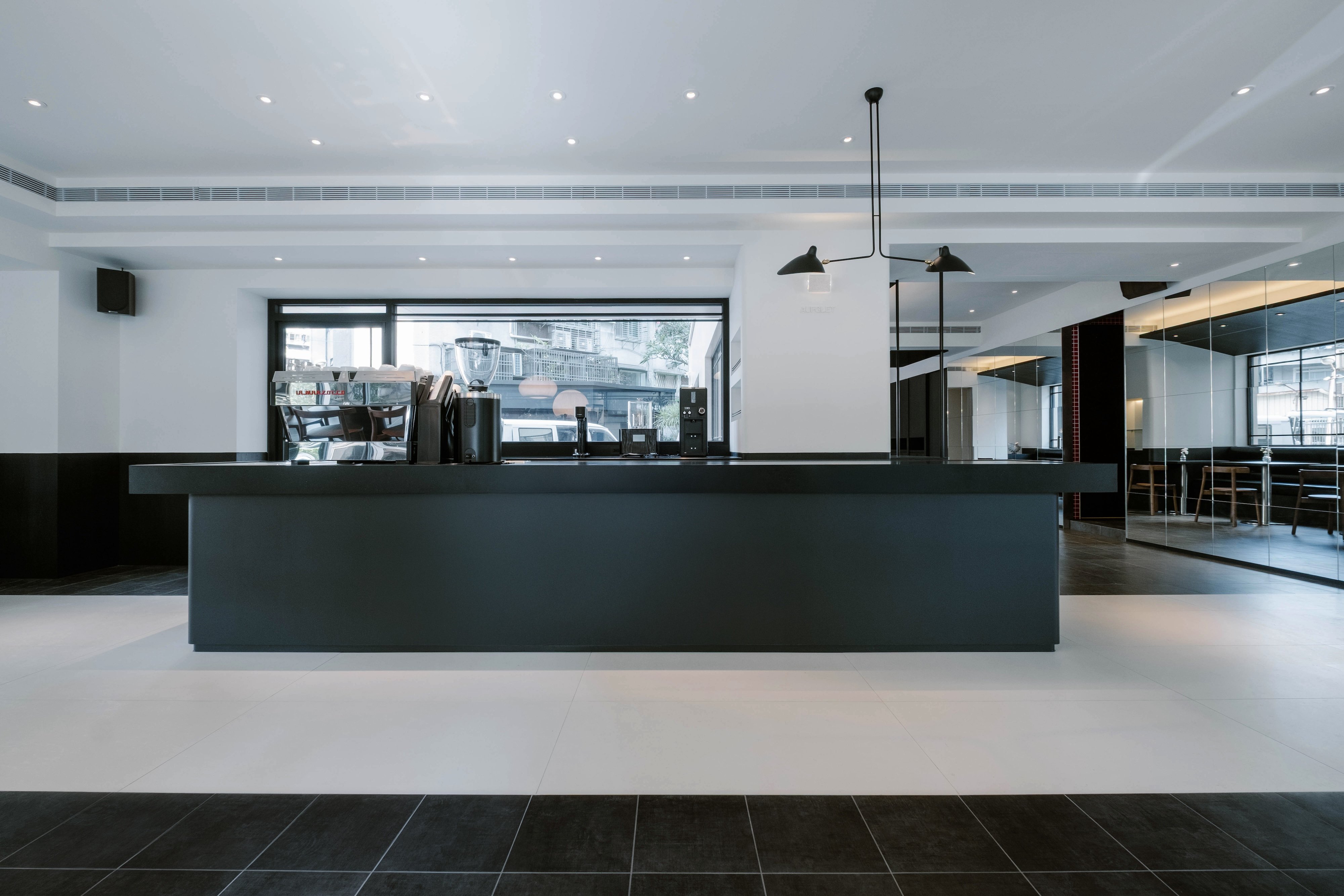 邊佑錫同款韓國咖啡甜點店 AUFGLET 登陸台北!絕美空間、開幕時間、必吃菜單⋯一次看!