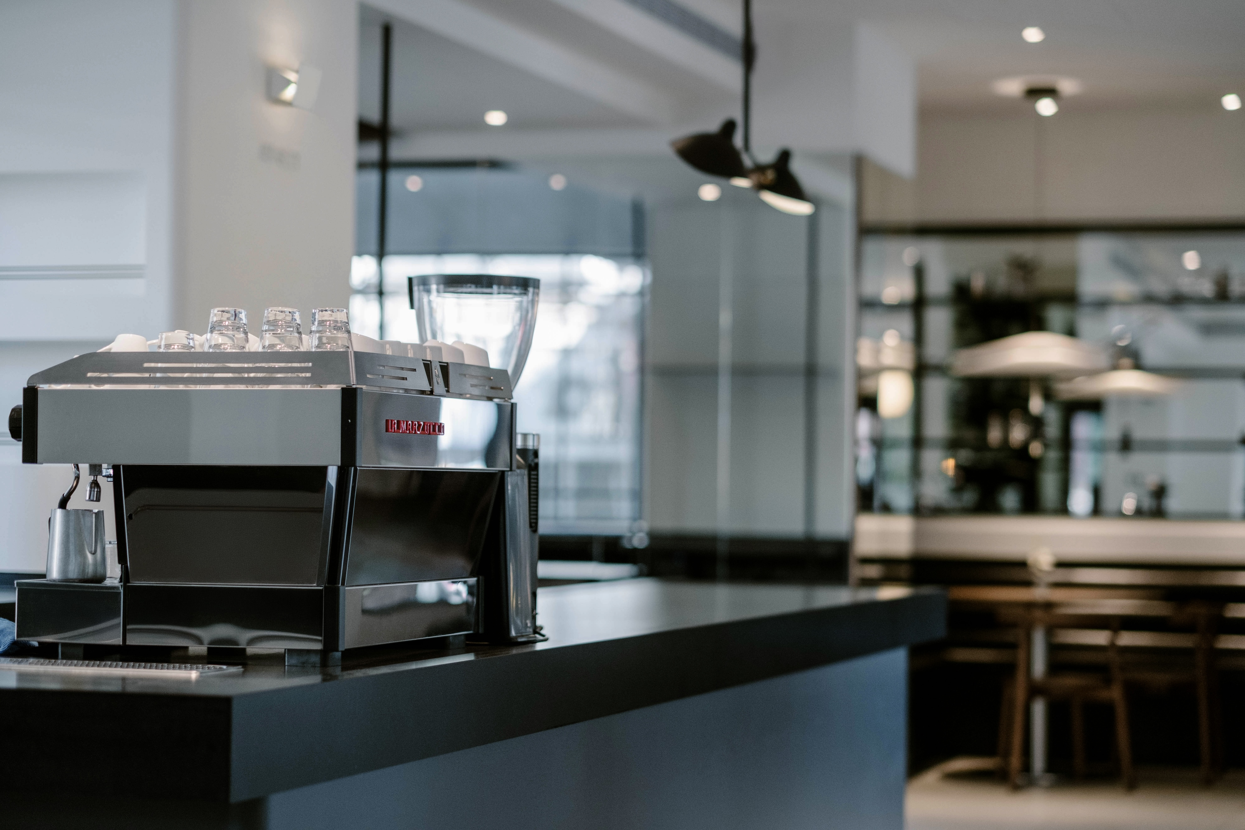 邊佑錫同款韓國咖啡甜點店 AUFGLET 登陸台北!絕美空間、開幕時間、必吃菜單⋯一次看!