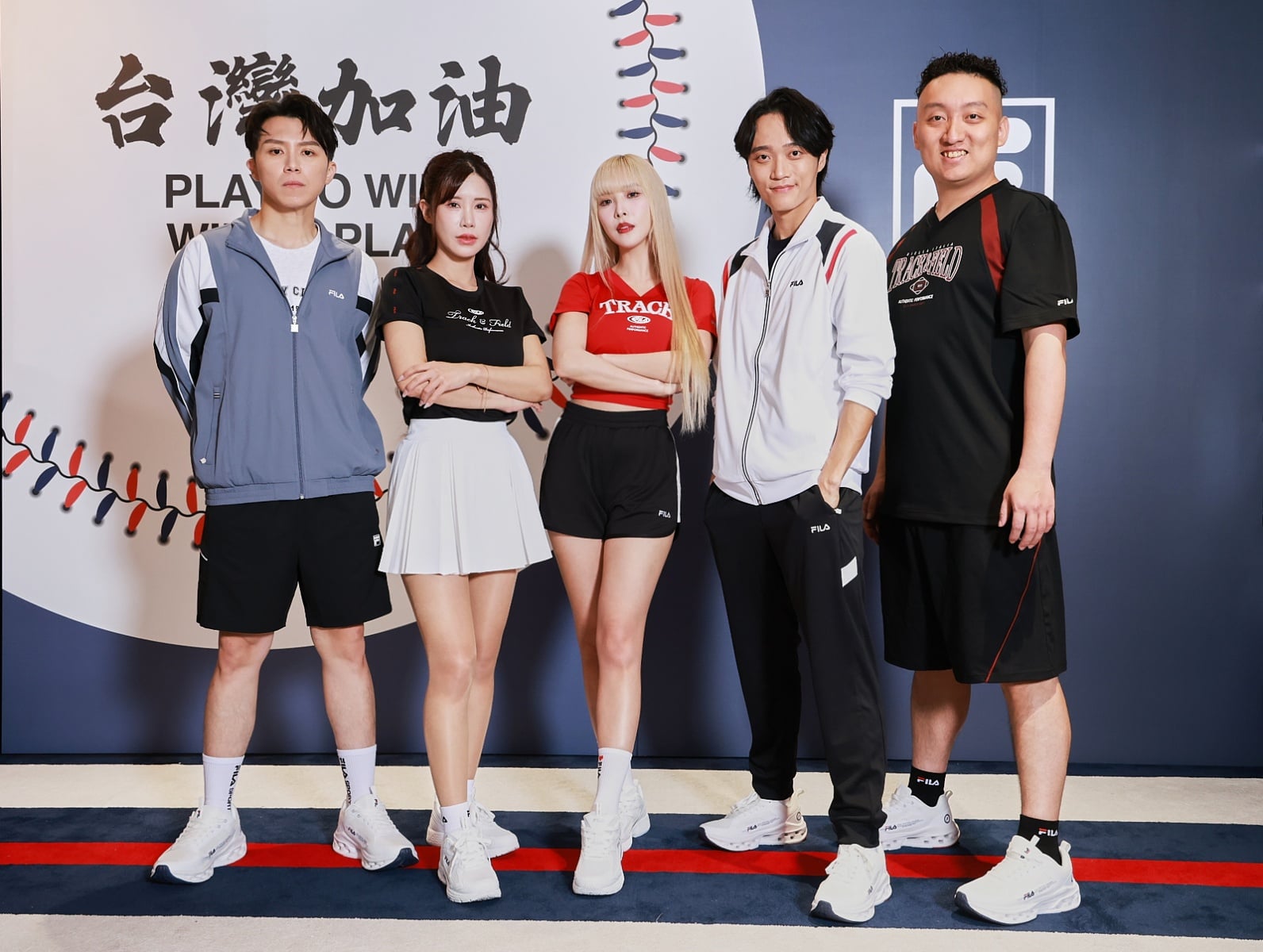 FILA 攜手應援團長前進東京挺台灣！RINA、沐妍心中「三大應援神器」公開！