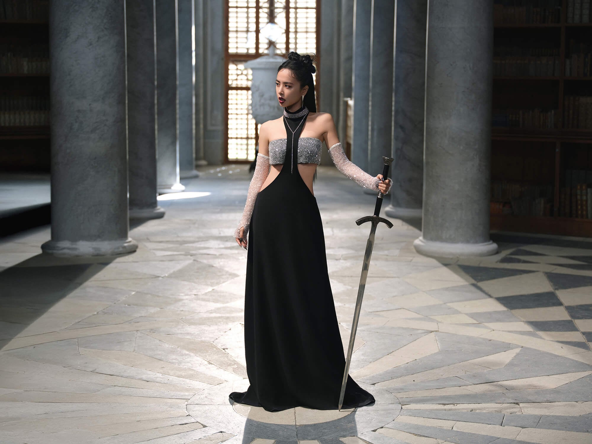 蔡依林〈布拉格廣場〉23 年後全新 MV 曝光！攜手星宇航空穿機長制服畫面太震撼！