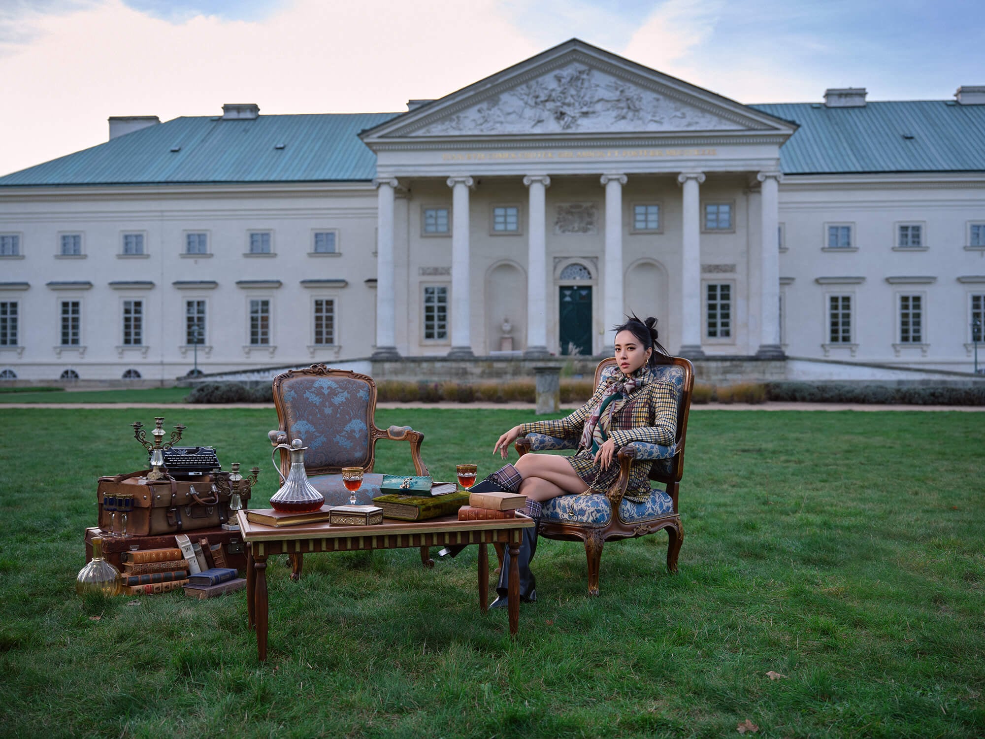 蔡依林〈布拉格廣場〉23 年後全新 MV 曝光！攜手星宇航空穿機長制服畫面太震撼！