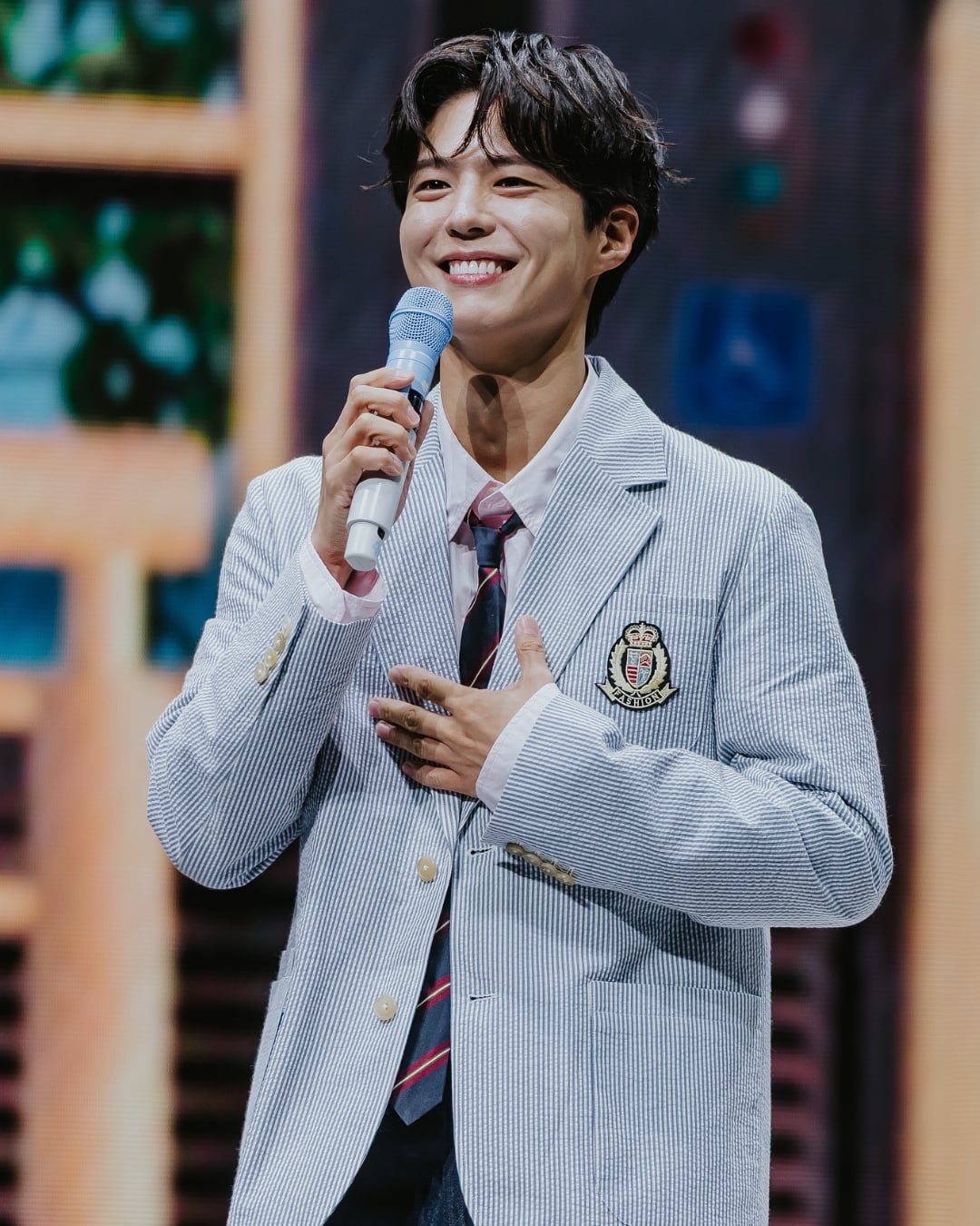 走過低潮黑暗，朴寶劍用勇氣點亮人生 「常說感謝，就會遇到值得感謝的事」