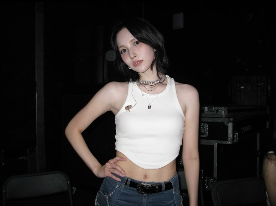 TWICE 演唱會成員 Mina 宣布缺席！粉絲怒轟 JYP：「血汗公司！」