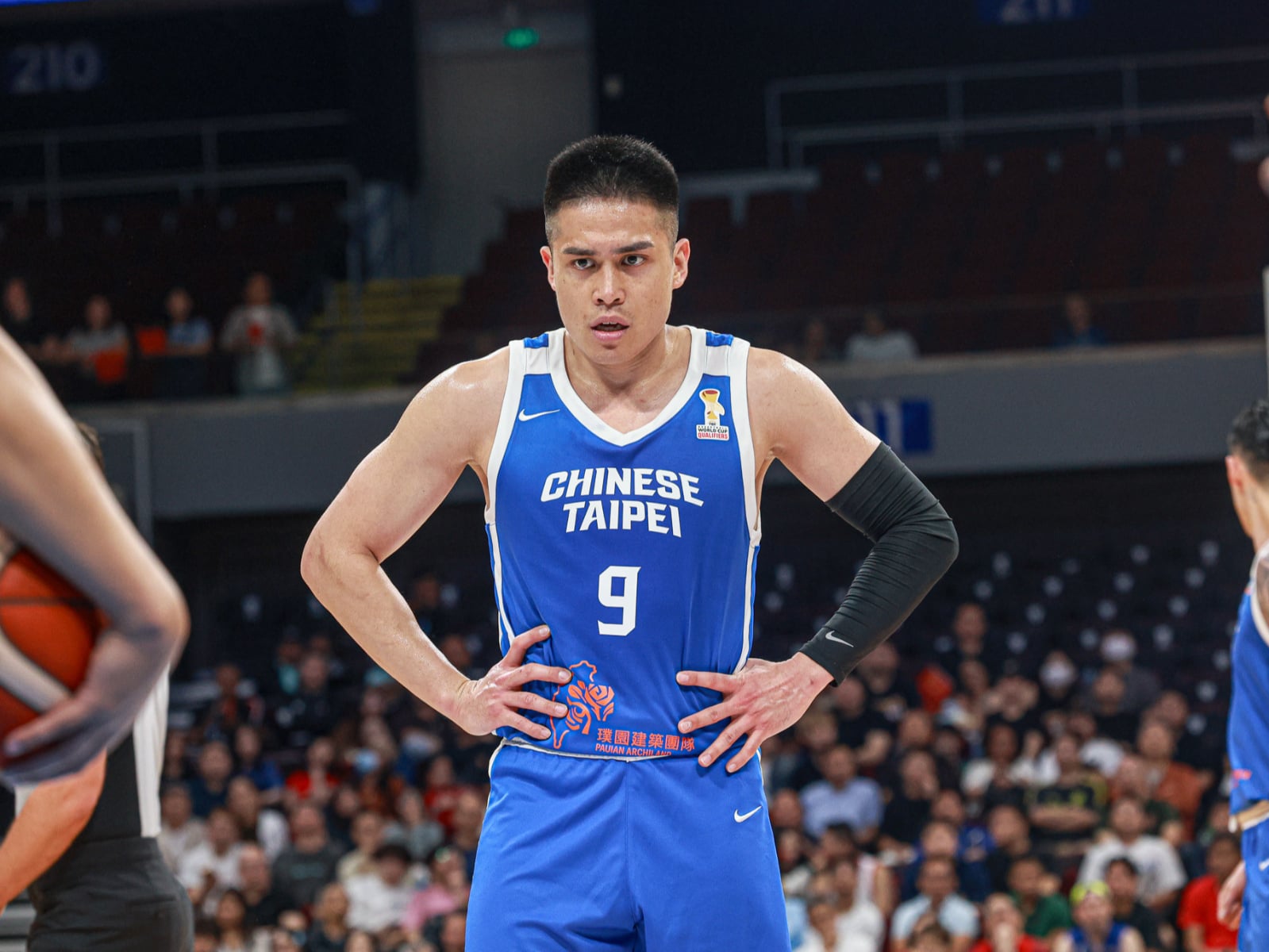 世界盃資格賽／中華男籃末節遭中國逆轉吞敗！陳盈駿、林庭謙合攻 48 分功虧一簣！
